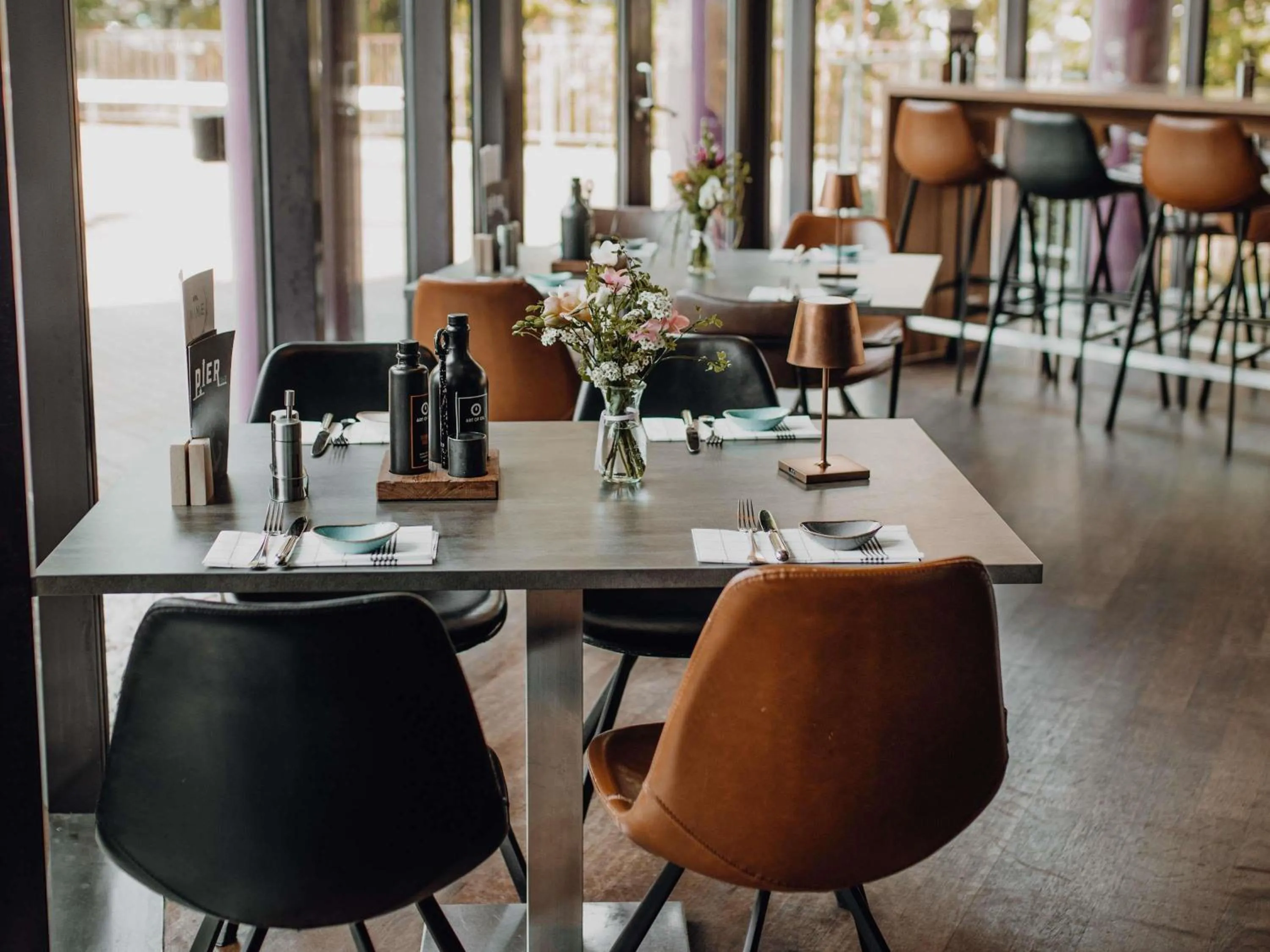 Lounge or bar in Mercure Hotel Hamburg City