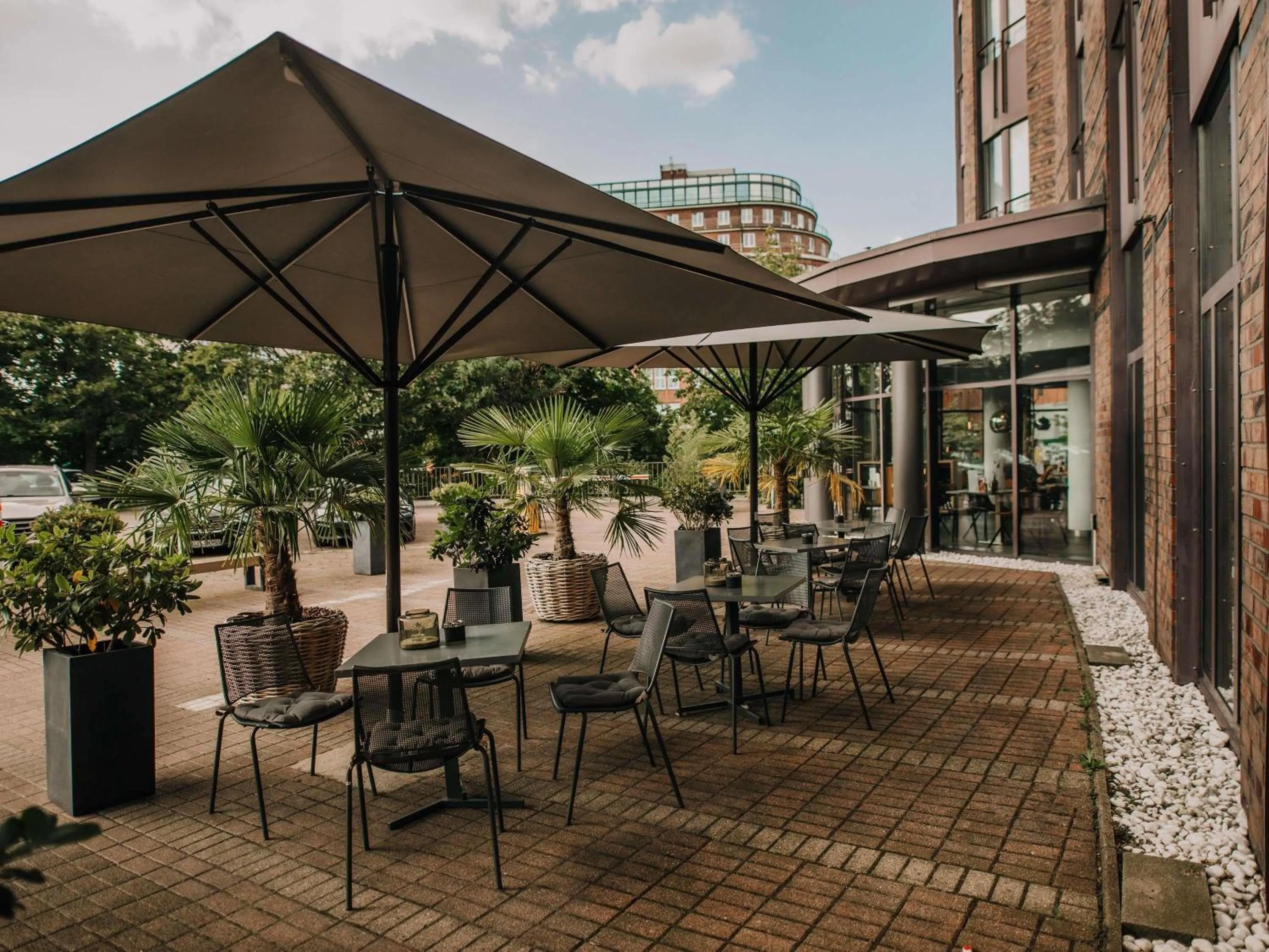 Property building in Mercure Hotel Hamburg City