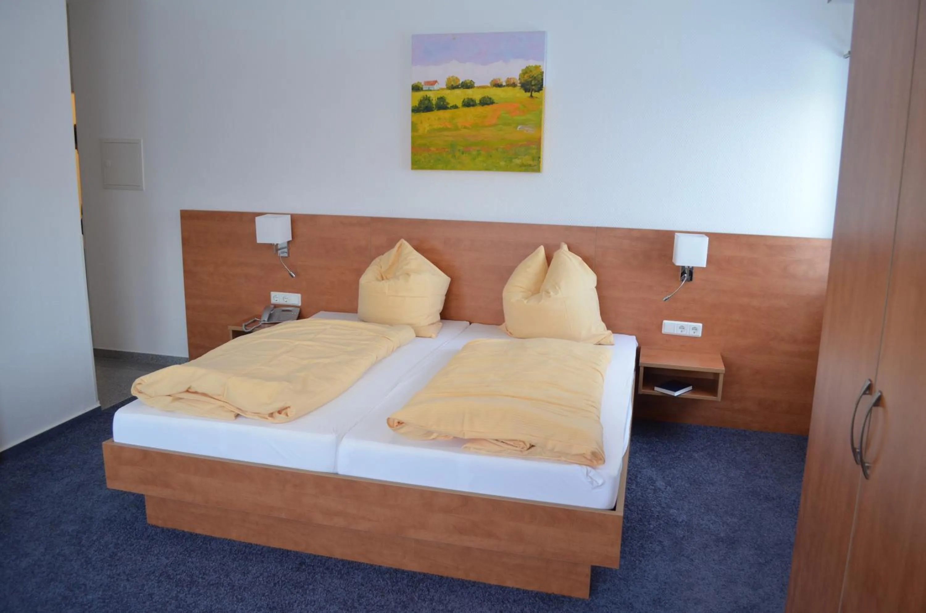 Bedroom, Bed in Gästehaus Wilgersdorf GmbH