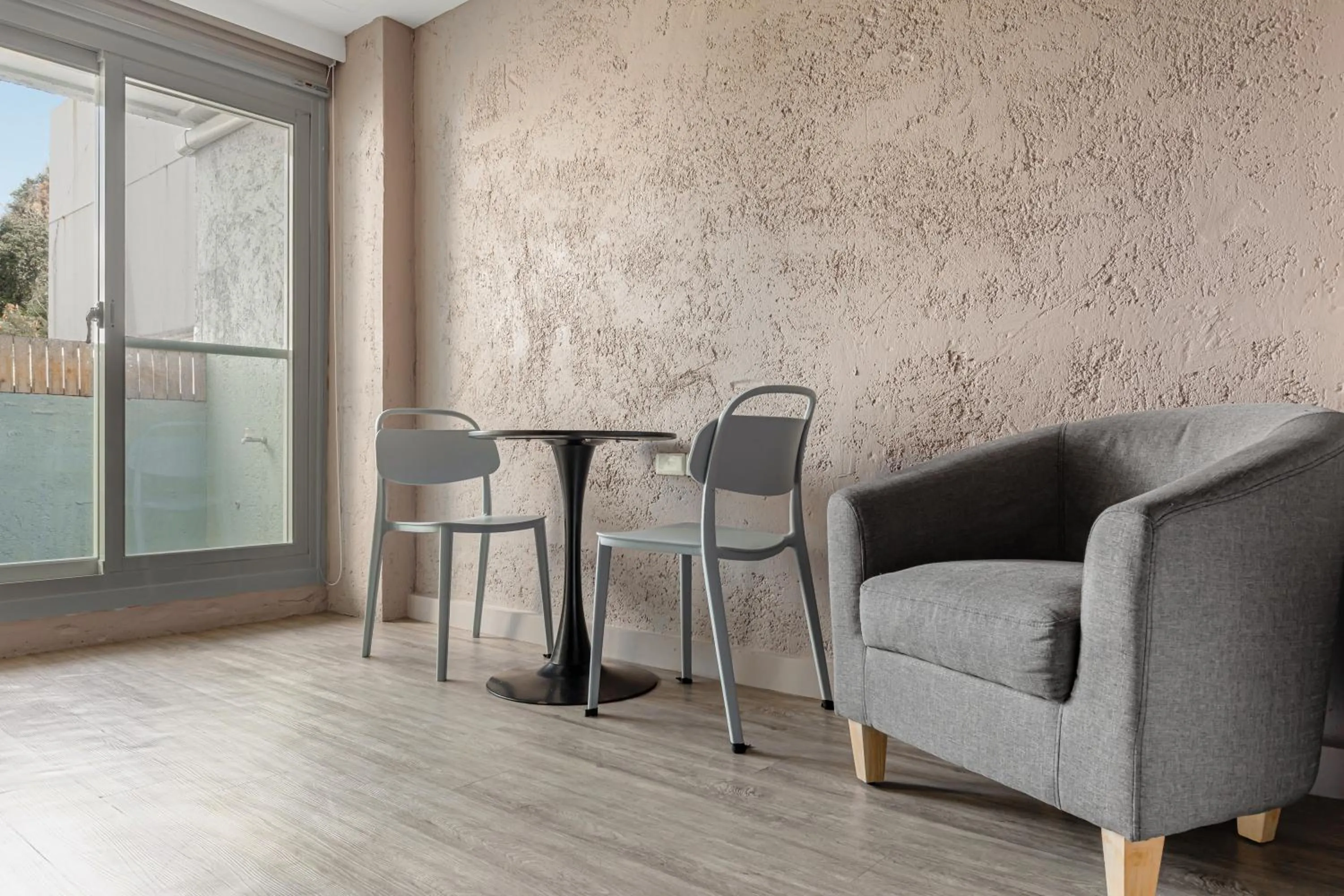 Photo of the whole room in 35.5 Inn