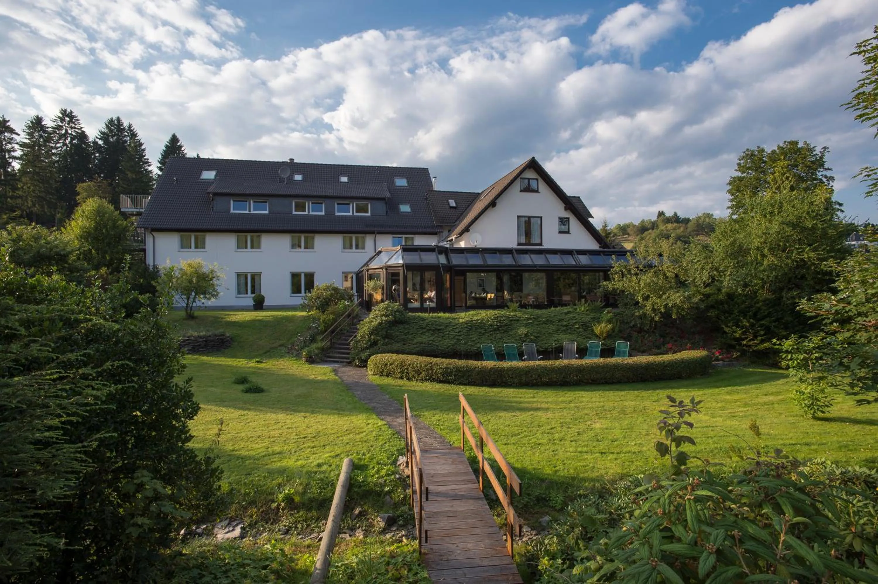 Garden view in Hotel im Auerbachtal