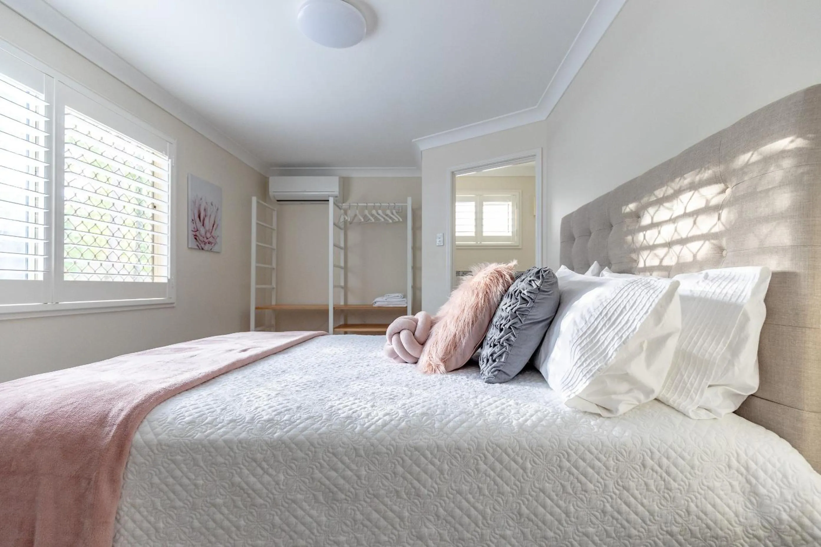 Bed in Woodford Gardens