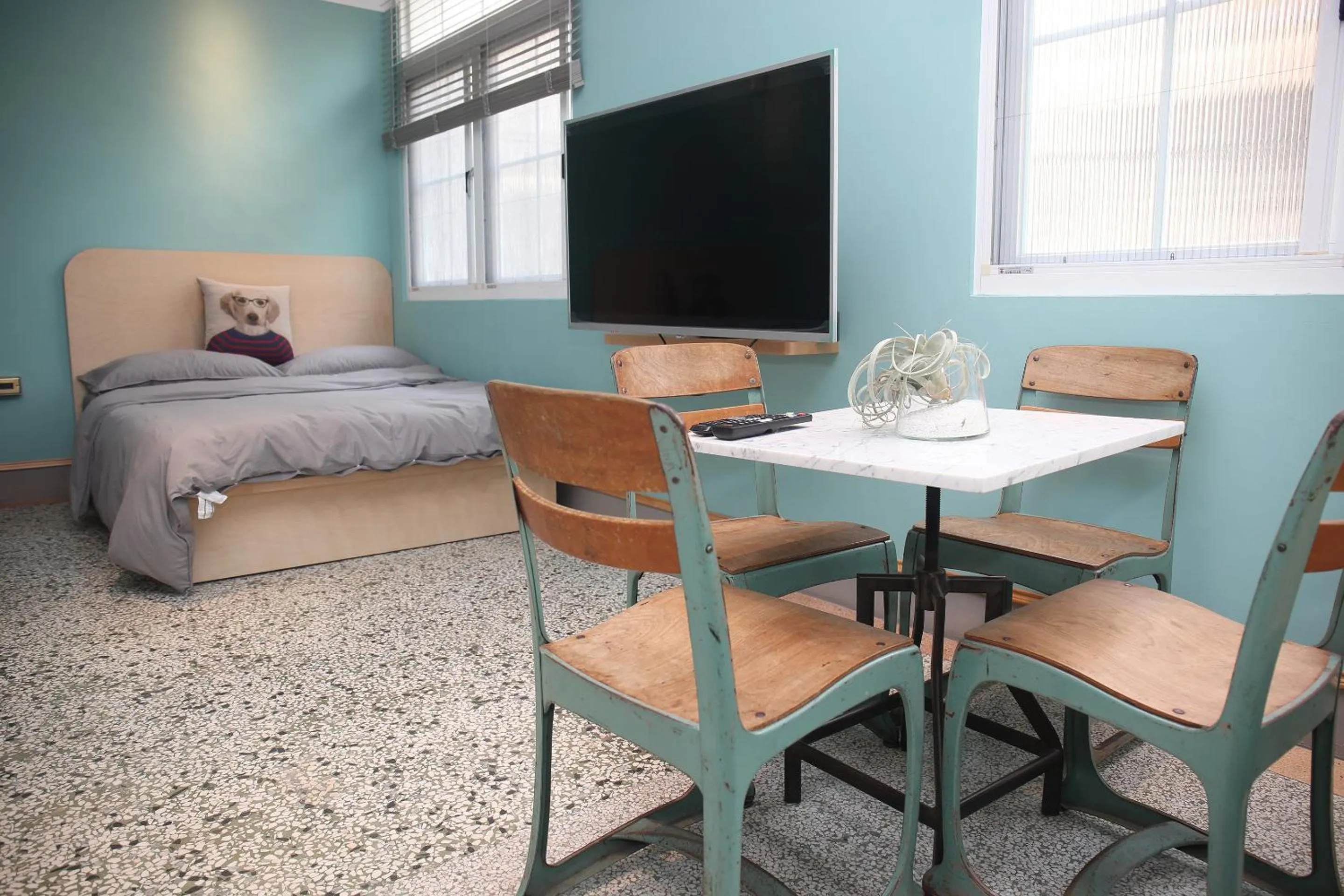 TV and multimedia, Bed in Spring Guest House