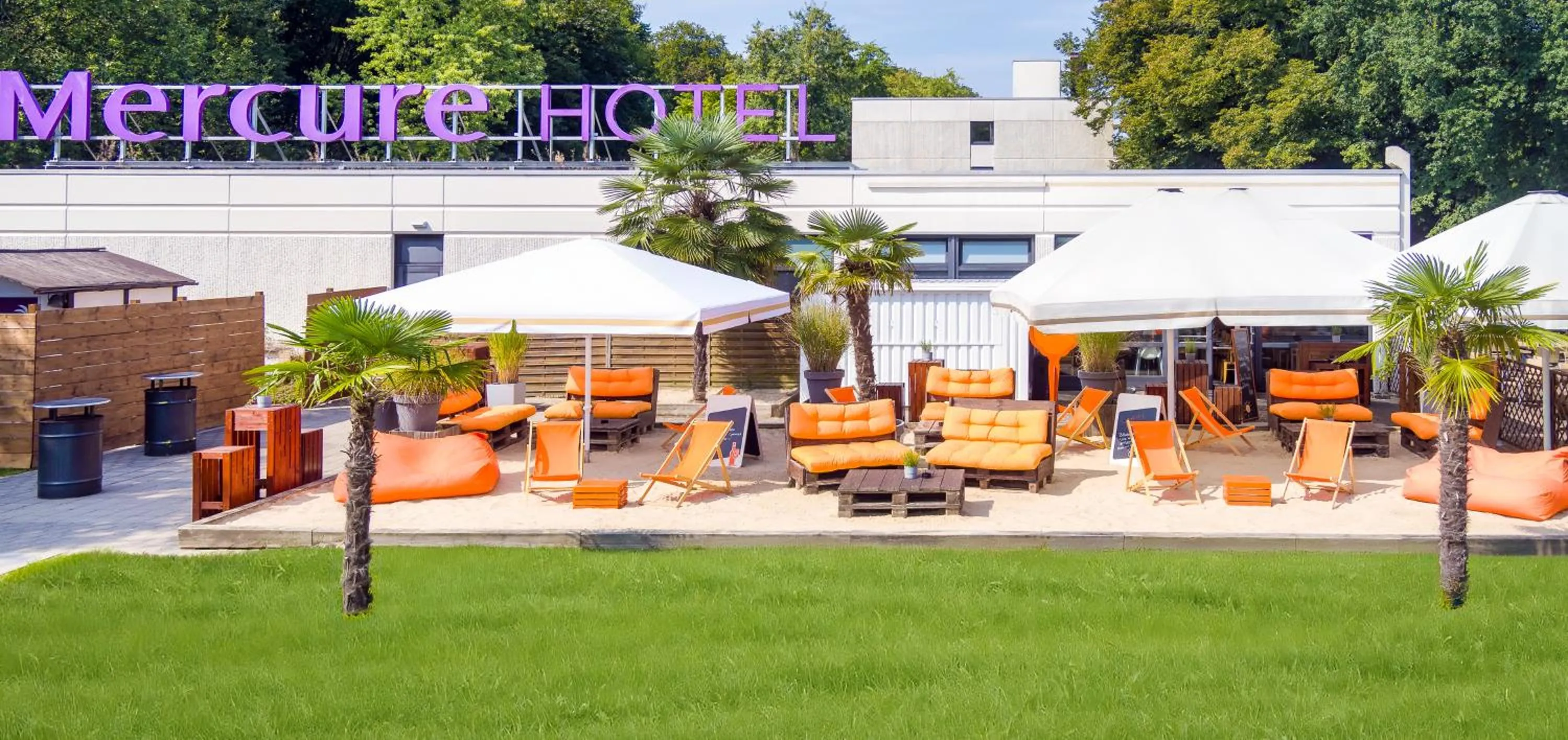 Lounge or bar in Mercure Hotel Bielefeld Johannisberg