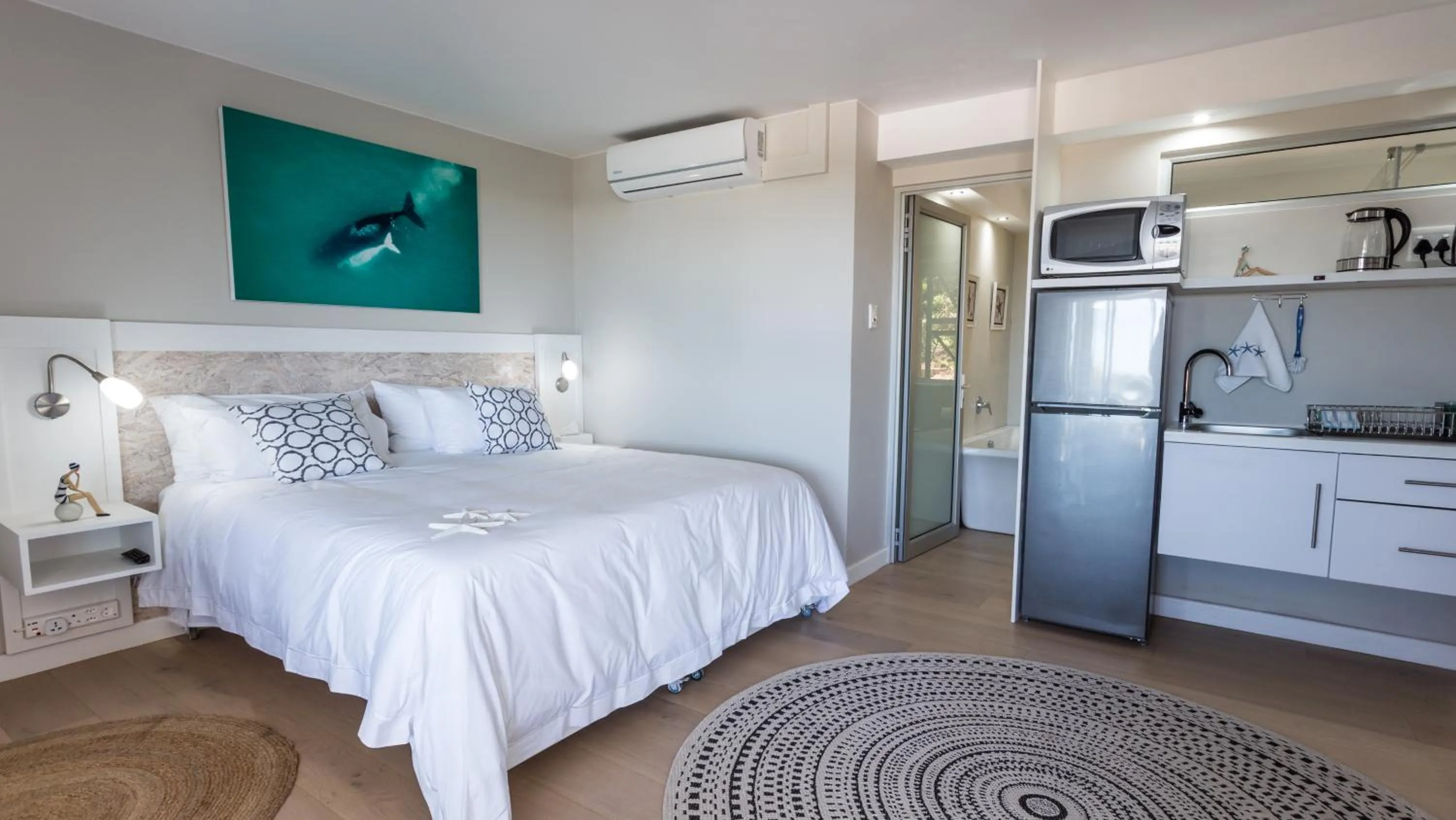 Bedroom, Bed in IdylWilde