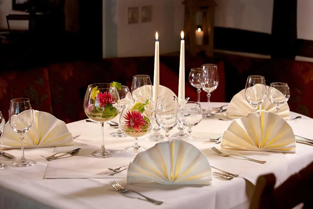 Restaurant/places to eat in Landhotel Halbfas-Alterauge