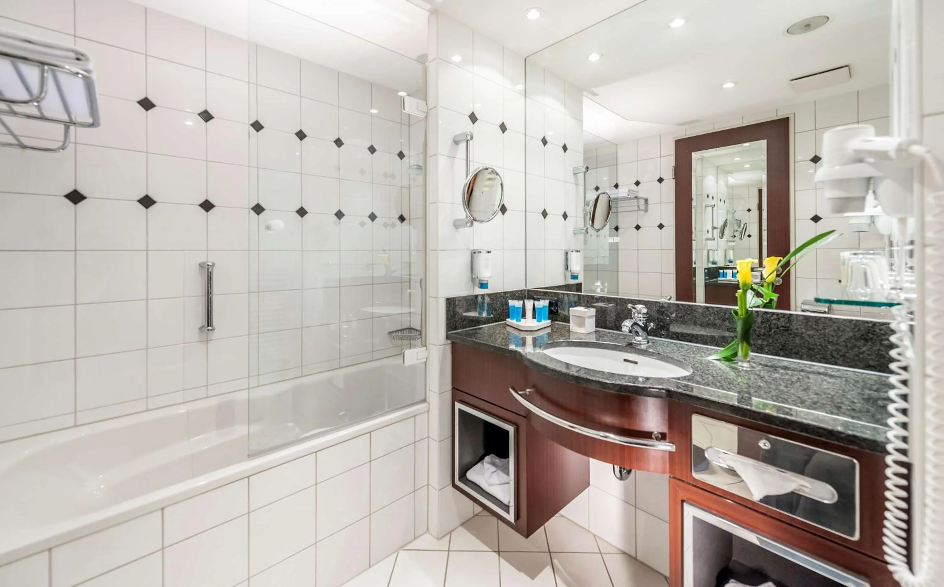 Bathroom in Dorint Am Goethepark Weimar