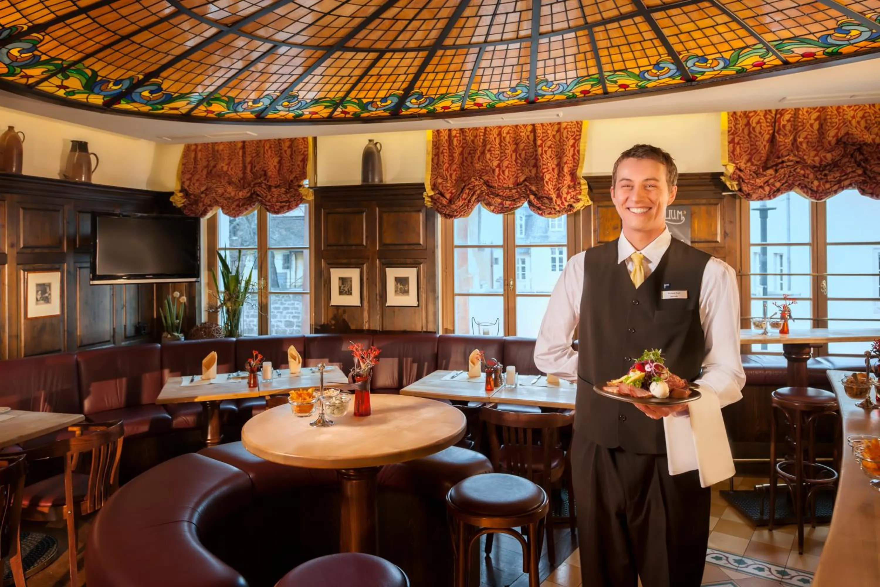 Restaurant/places to eat in Dorint Am Goethepark Weimar