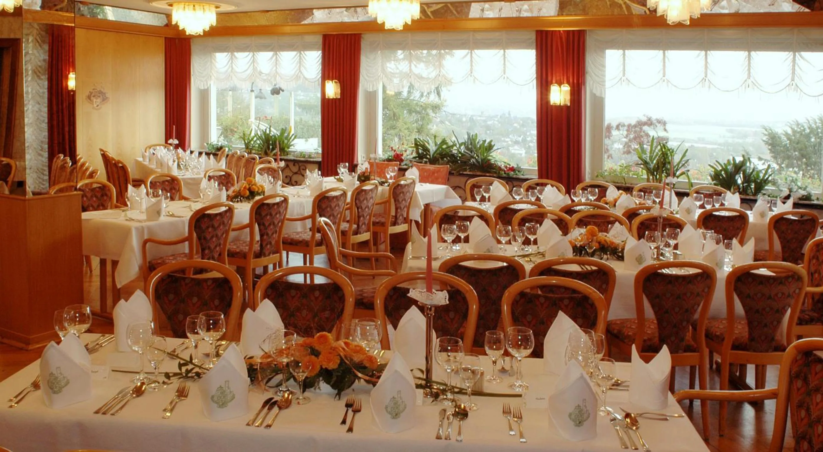 Restaurant/places to eat in Burghotel Volmarstein