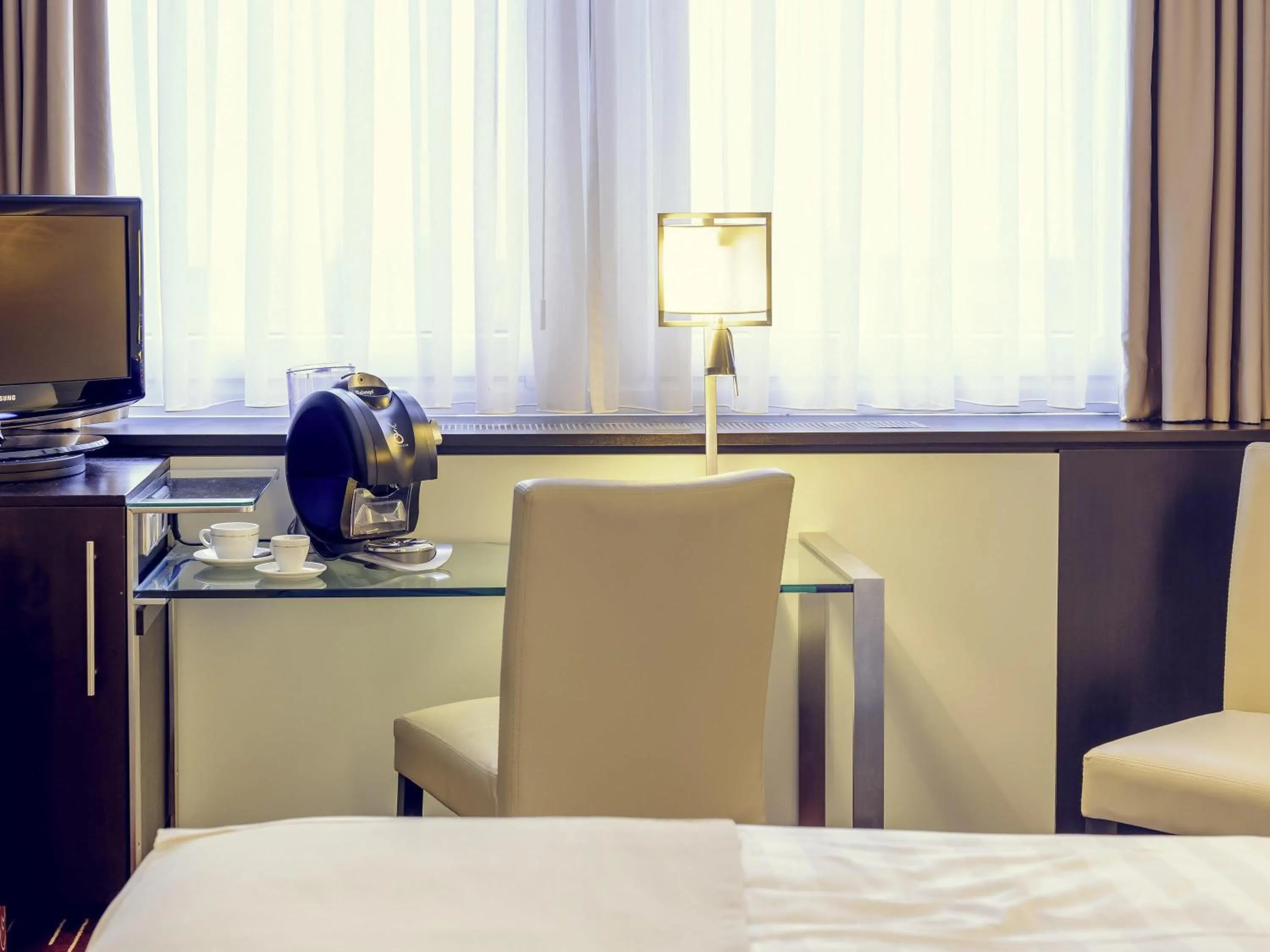 Bedroom, Bed in Mercure Hotel Potsdam City