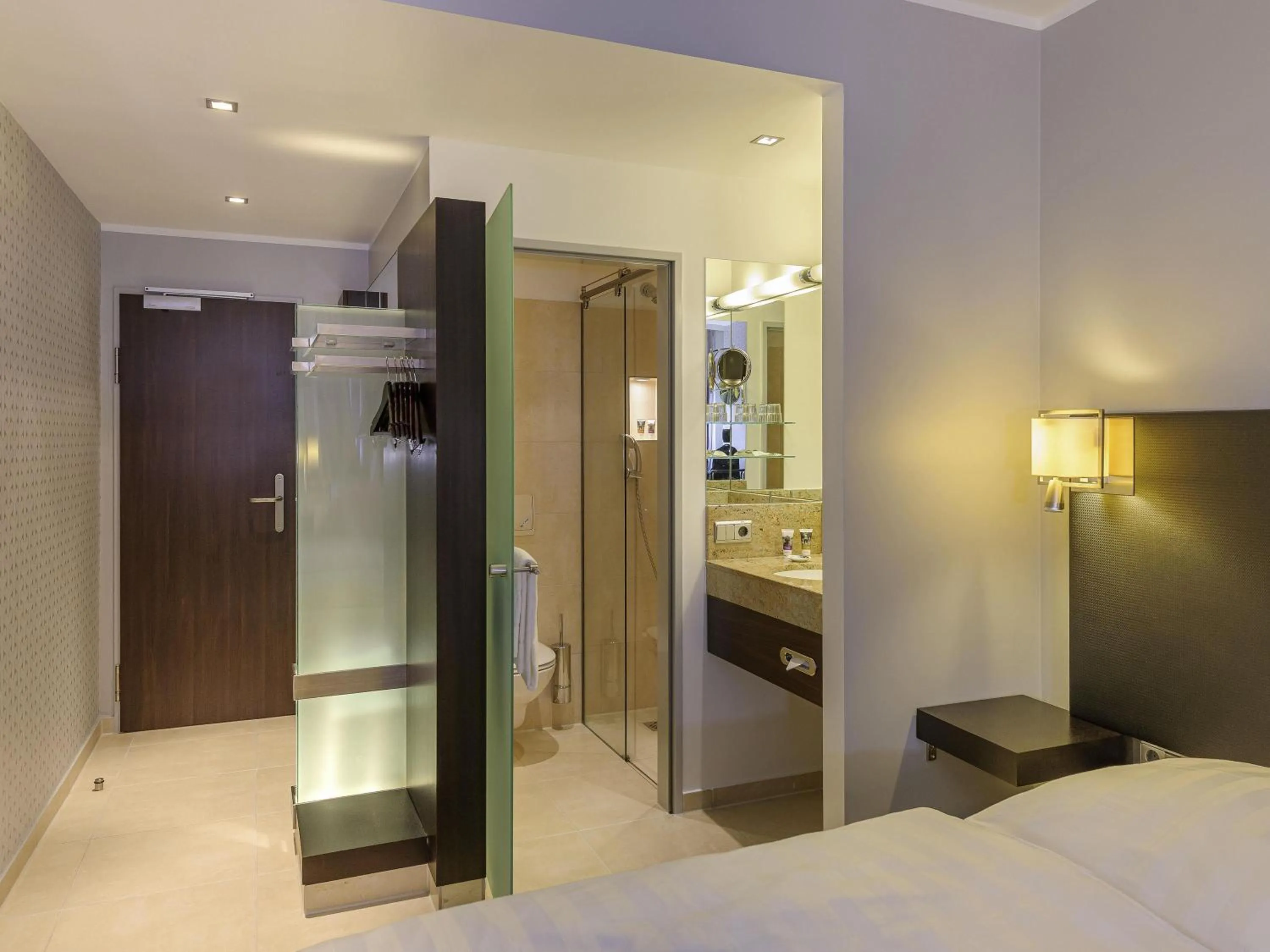 Bedroom, Bed in Mercure Hotel Potsdam City