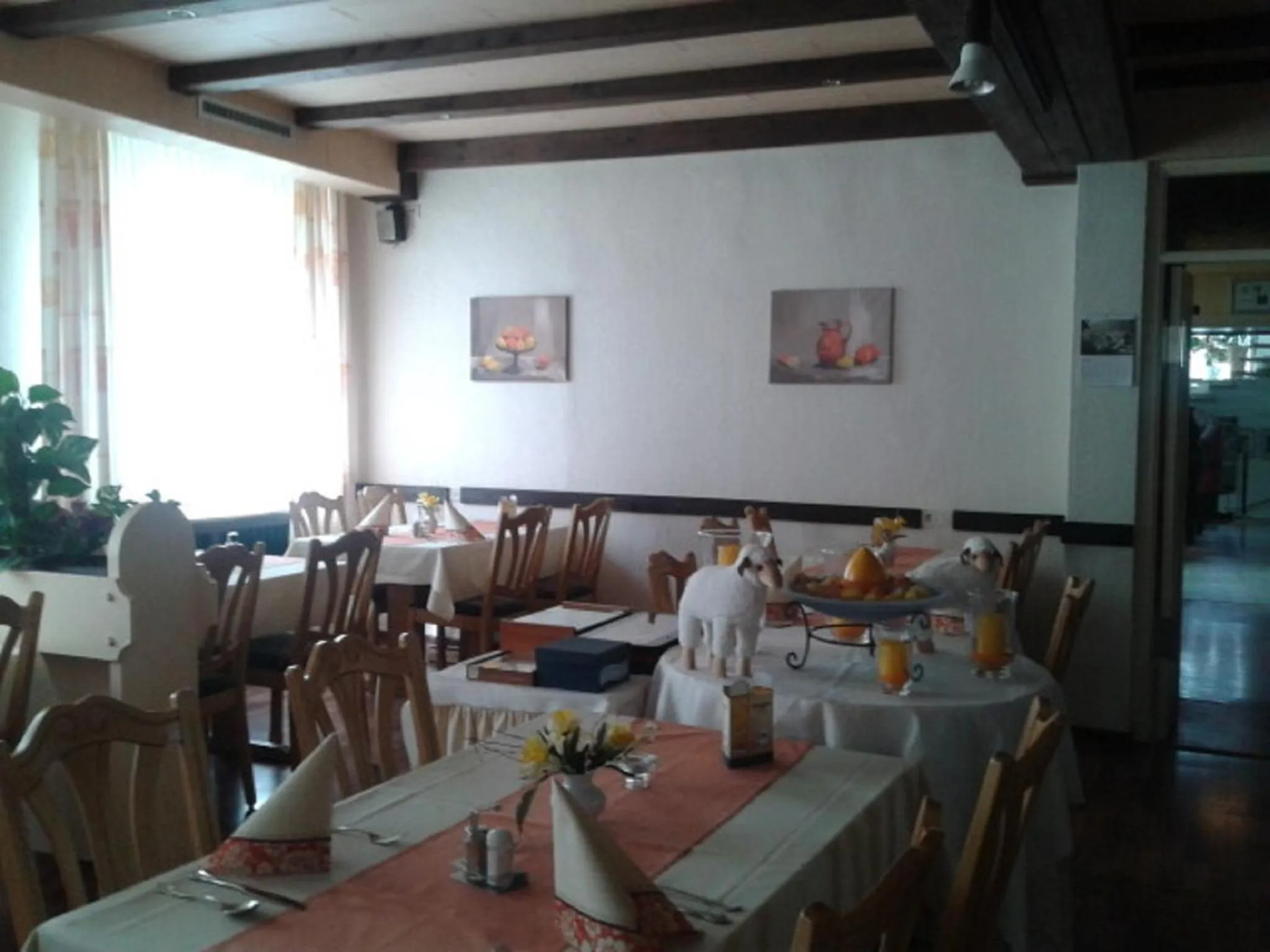 Restaurant/places to eat in Hotel Battenfeld