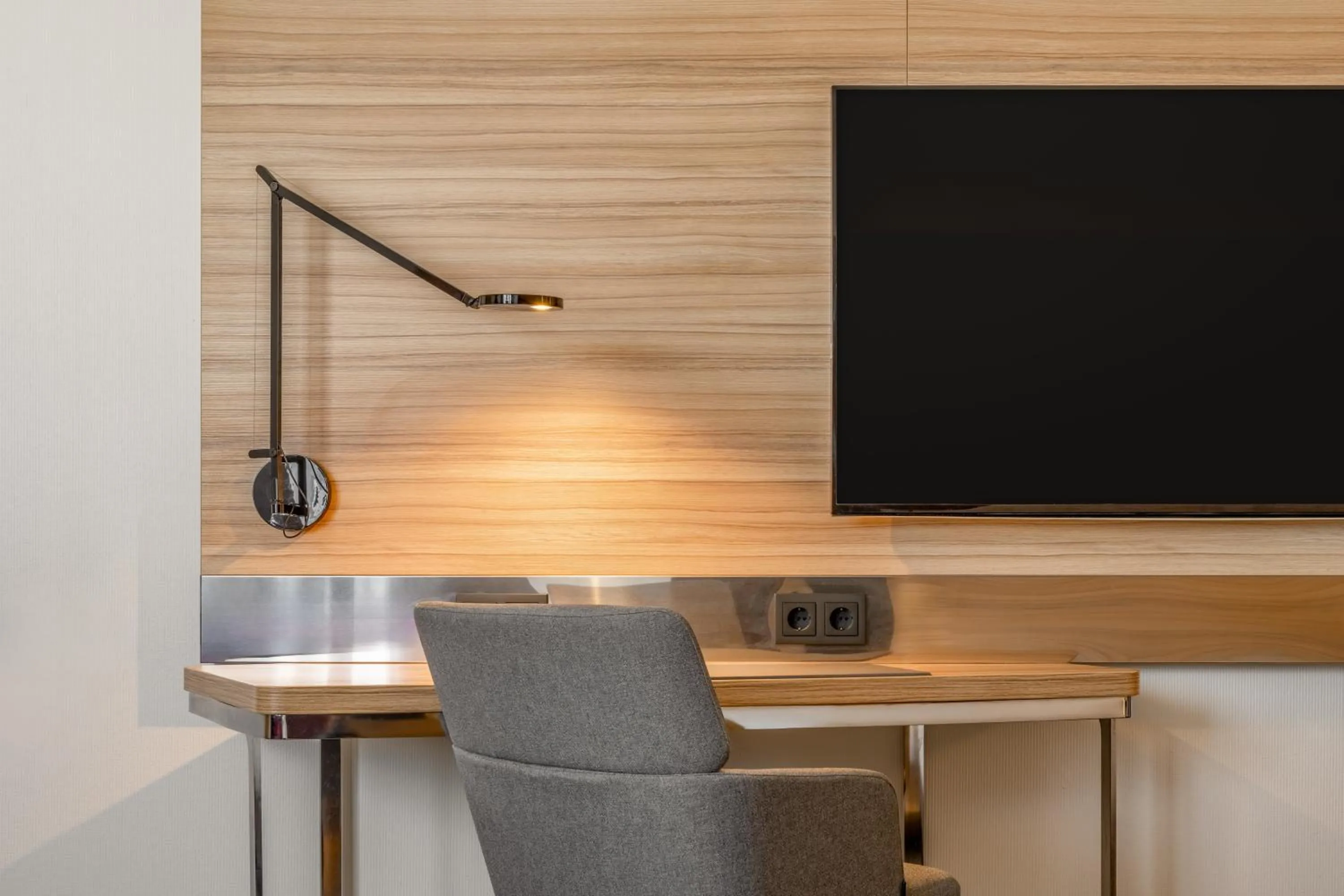 TV and multimedia in Novotel München City