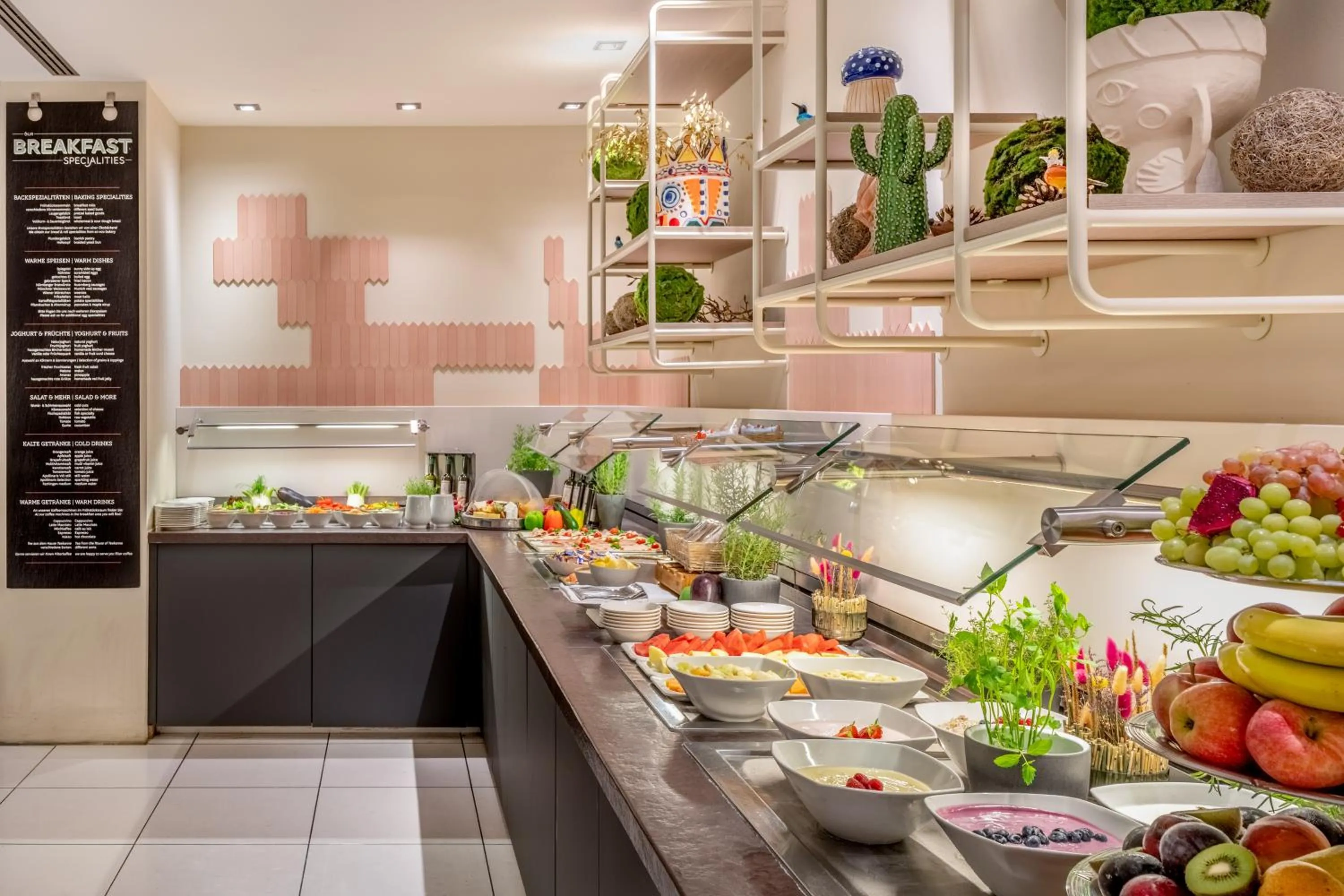 Food and drinks in Novotel München City