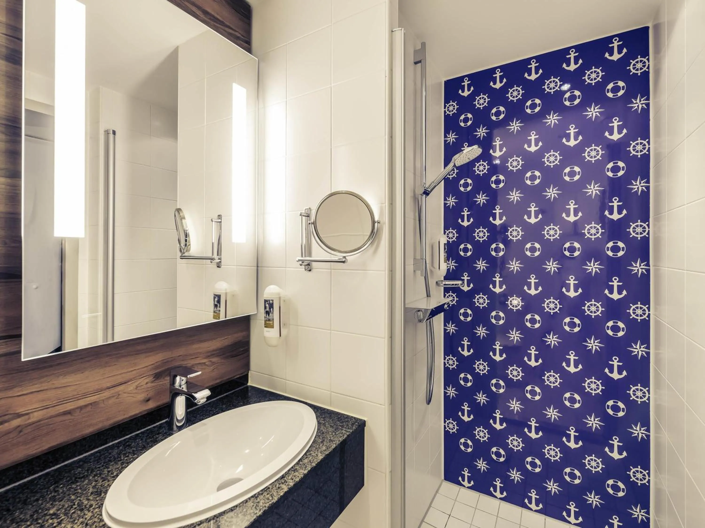 Bedroom in Mercure Hotel Hamburg Mitte