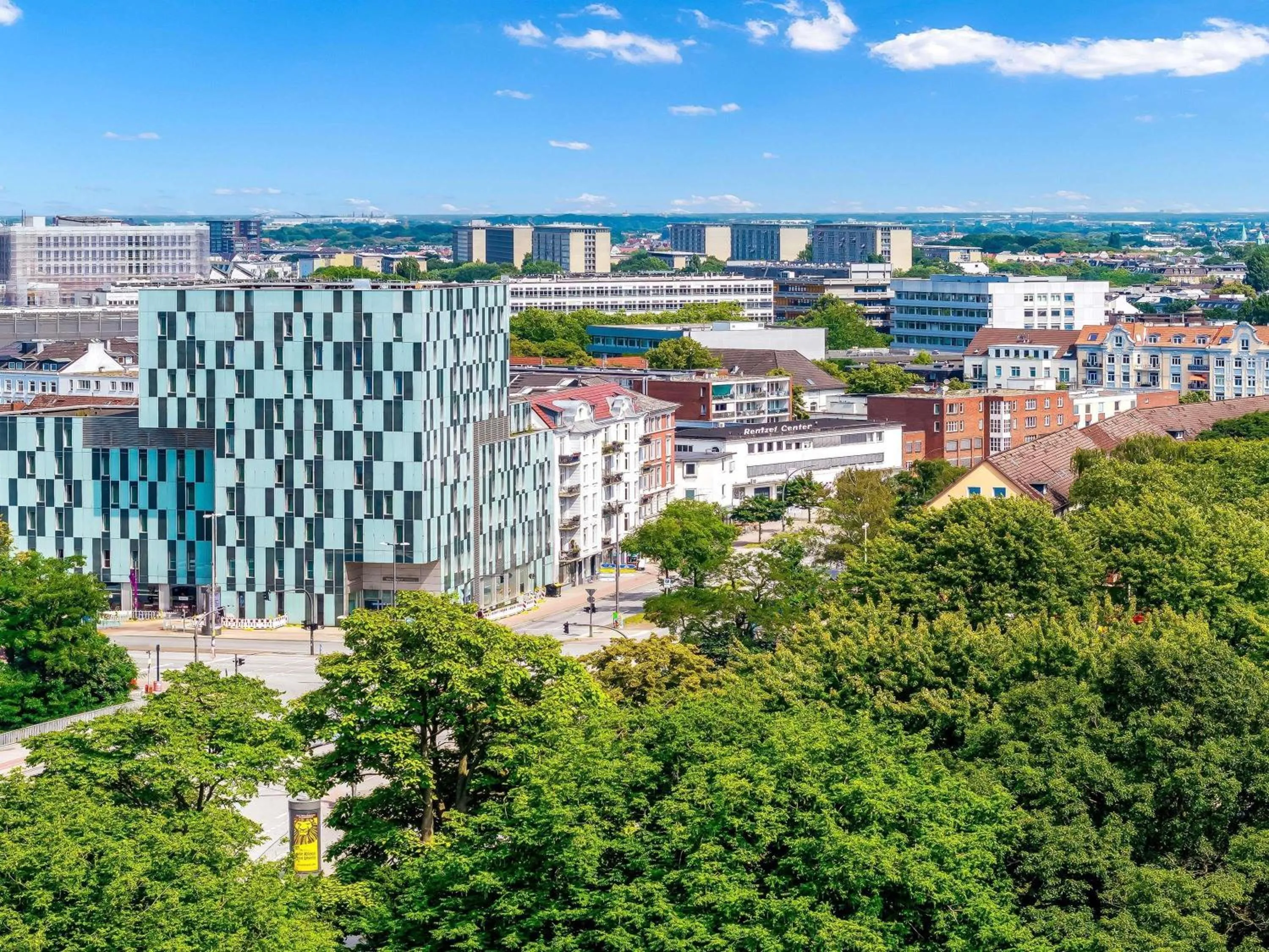 Property building in Mercure Hotel Hamburg Mitte