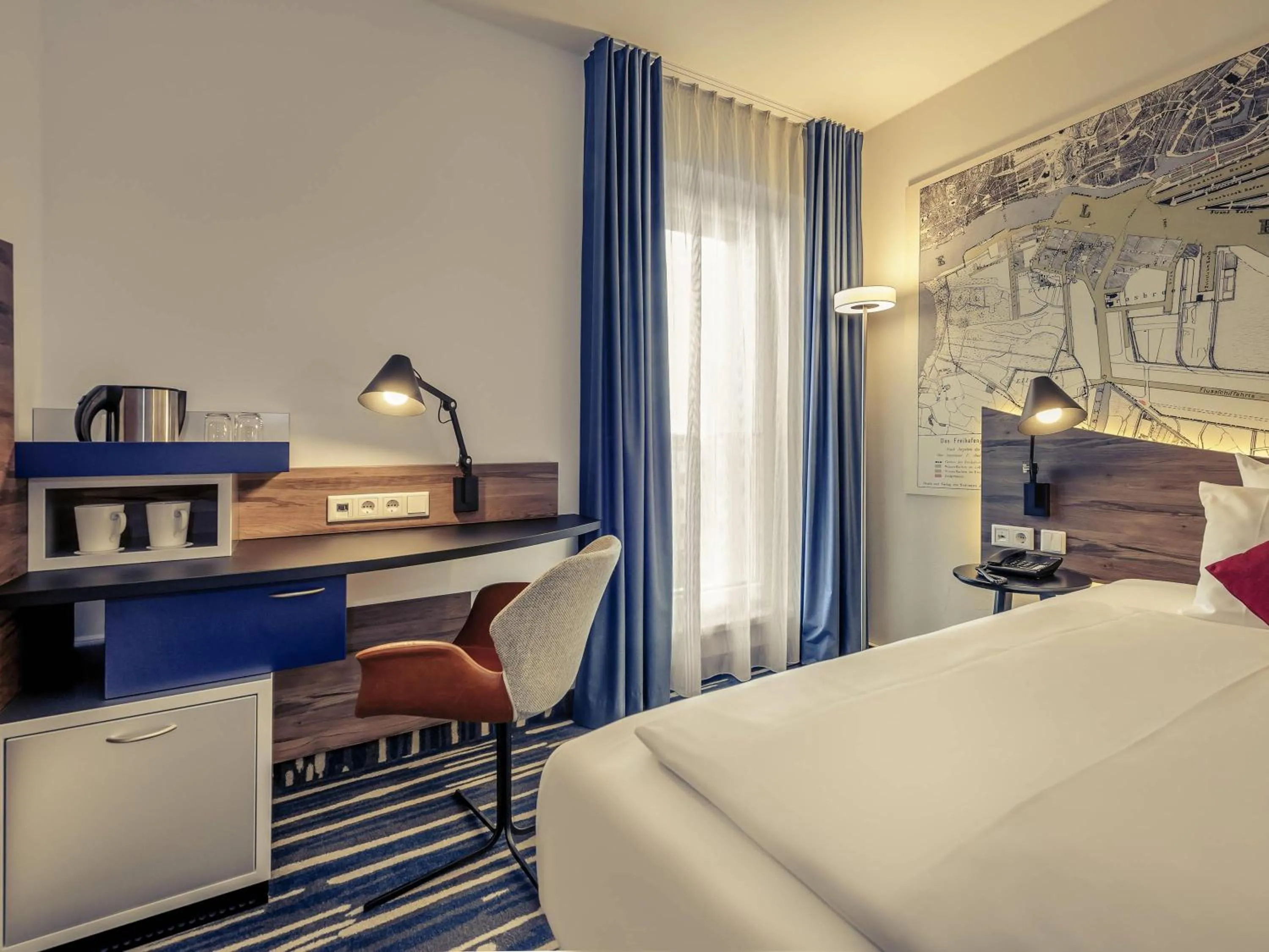 Bedroom, Bed in Mercure Hotel Hamburg Mitte