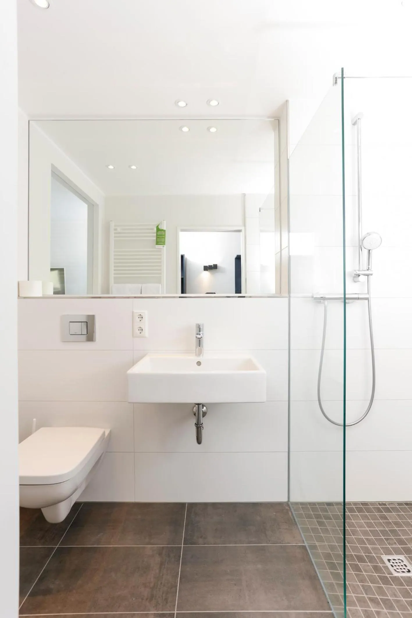 Shower in Die Schlafbude