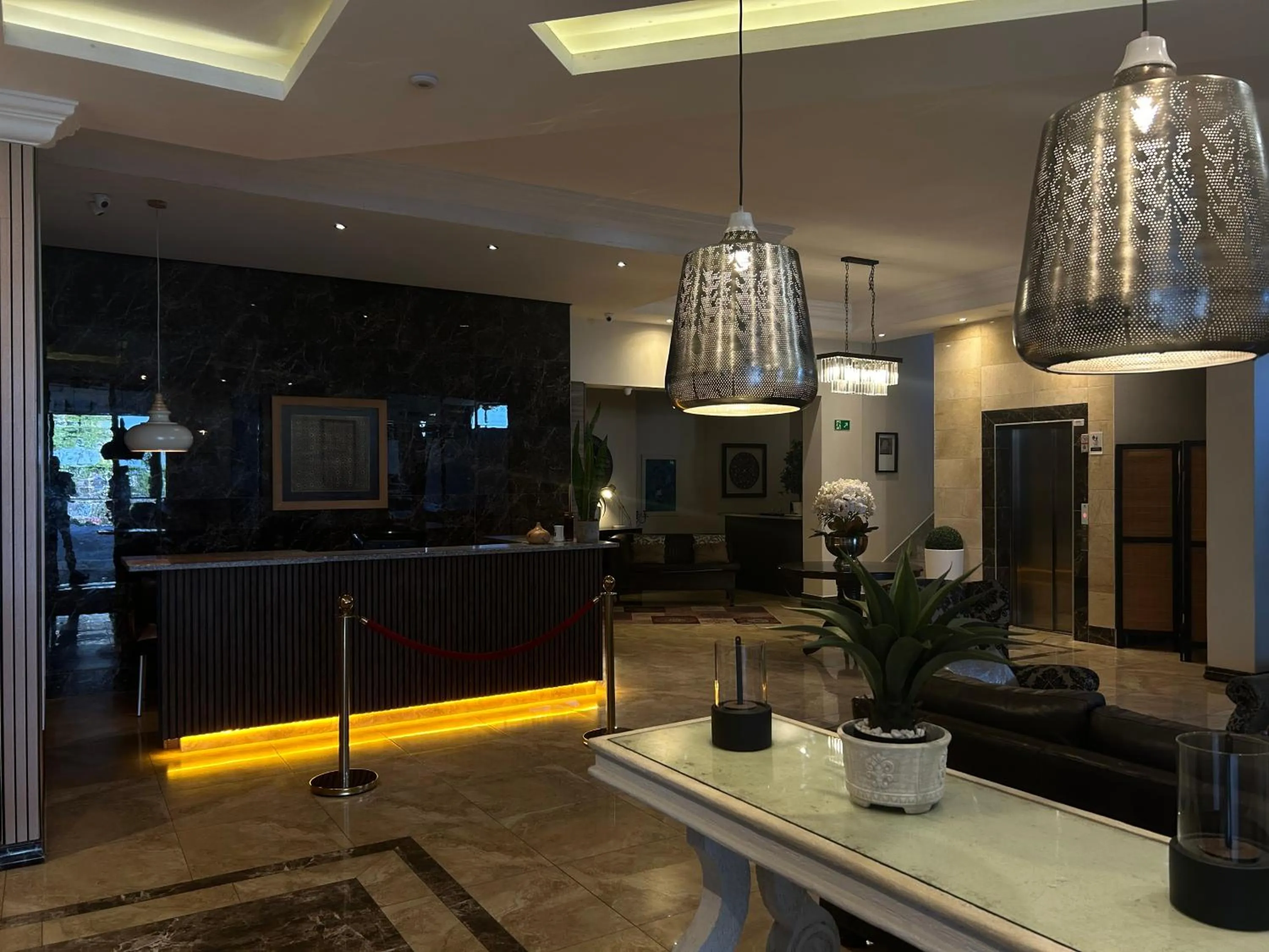 Communal lounge/ TV room in Andaluz Boutique Hotel