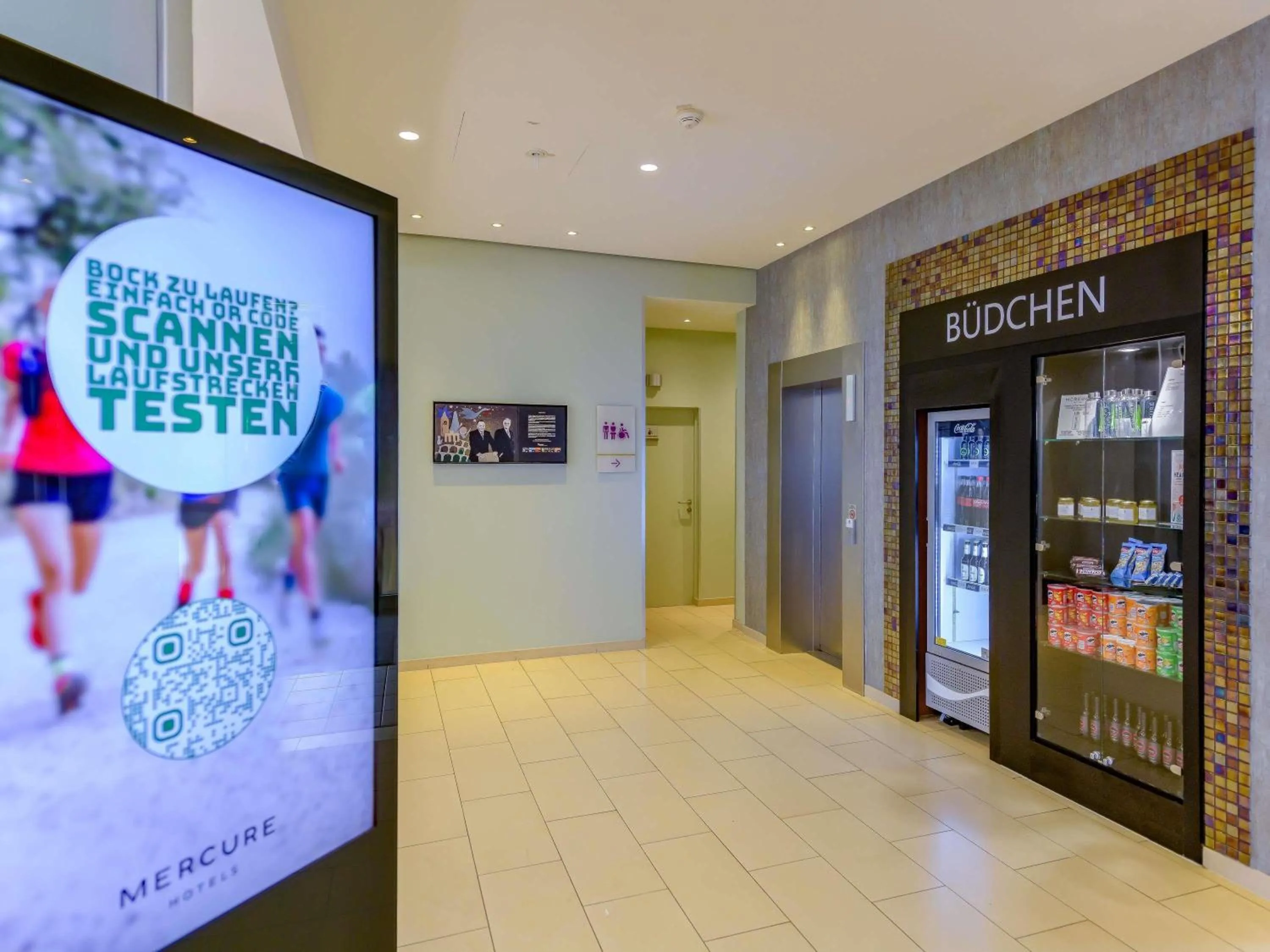 Property building in Mercure Hotel Köln West