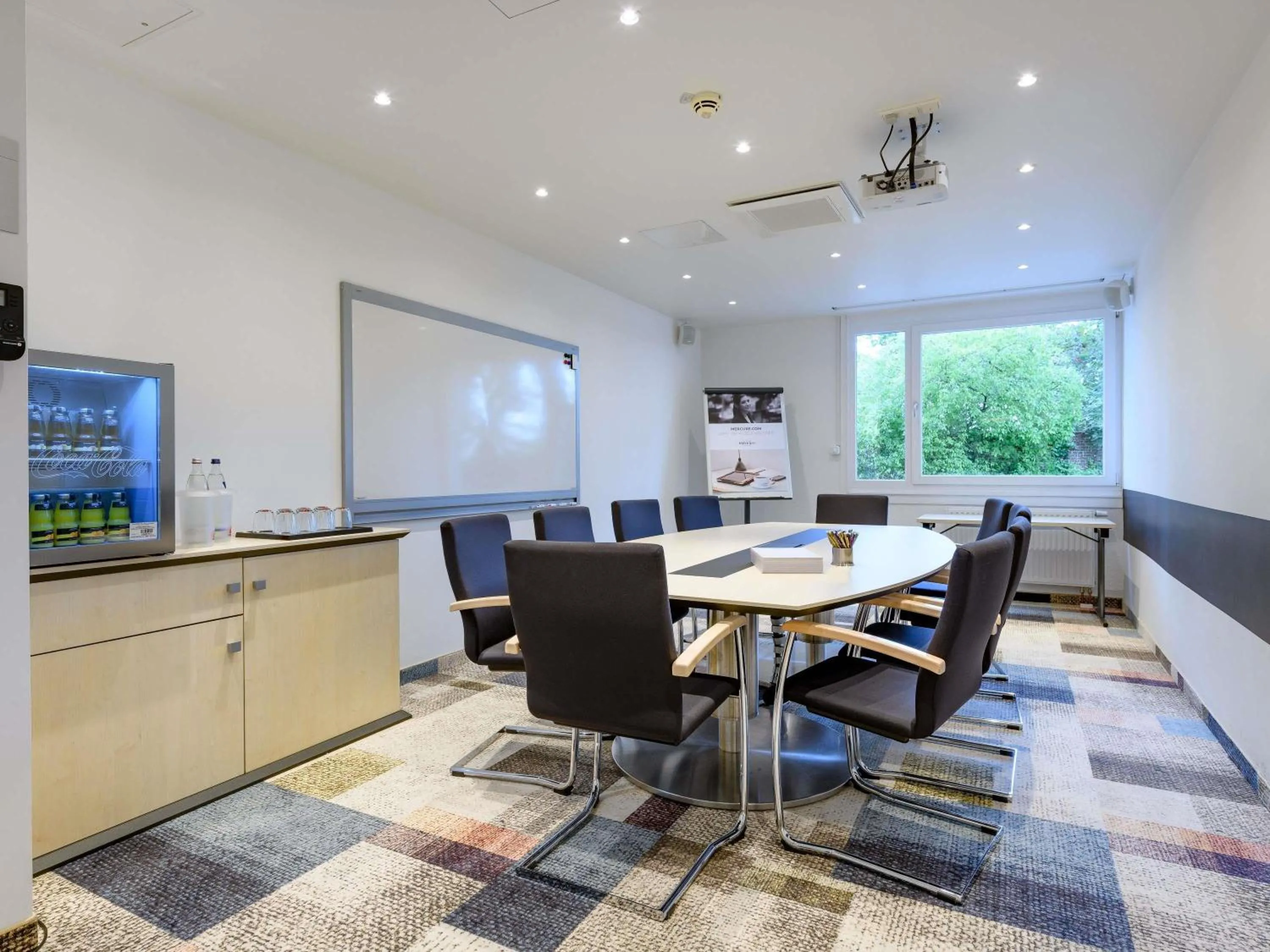 Meeting/conference room in Mercure Hotel Köln West