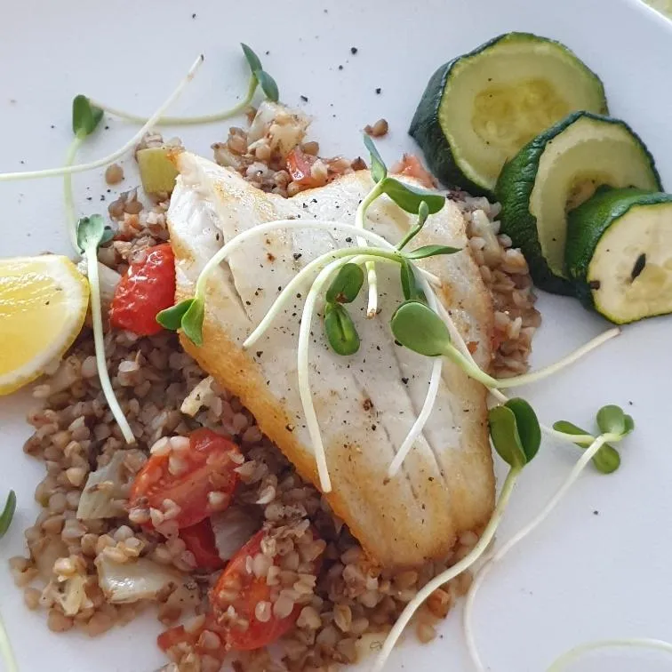 Restaurant/places to eat in Hotel Polonia