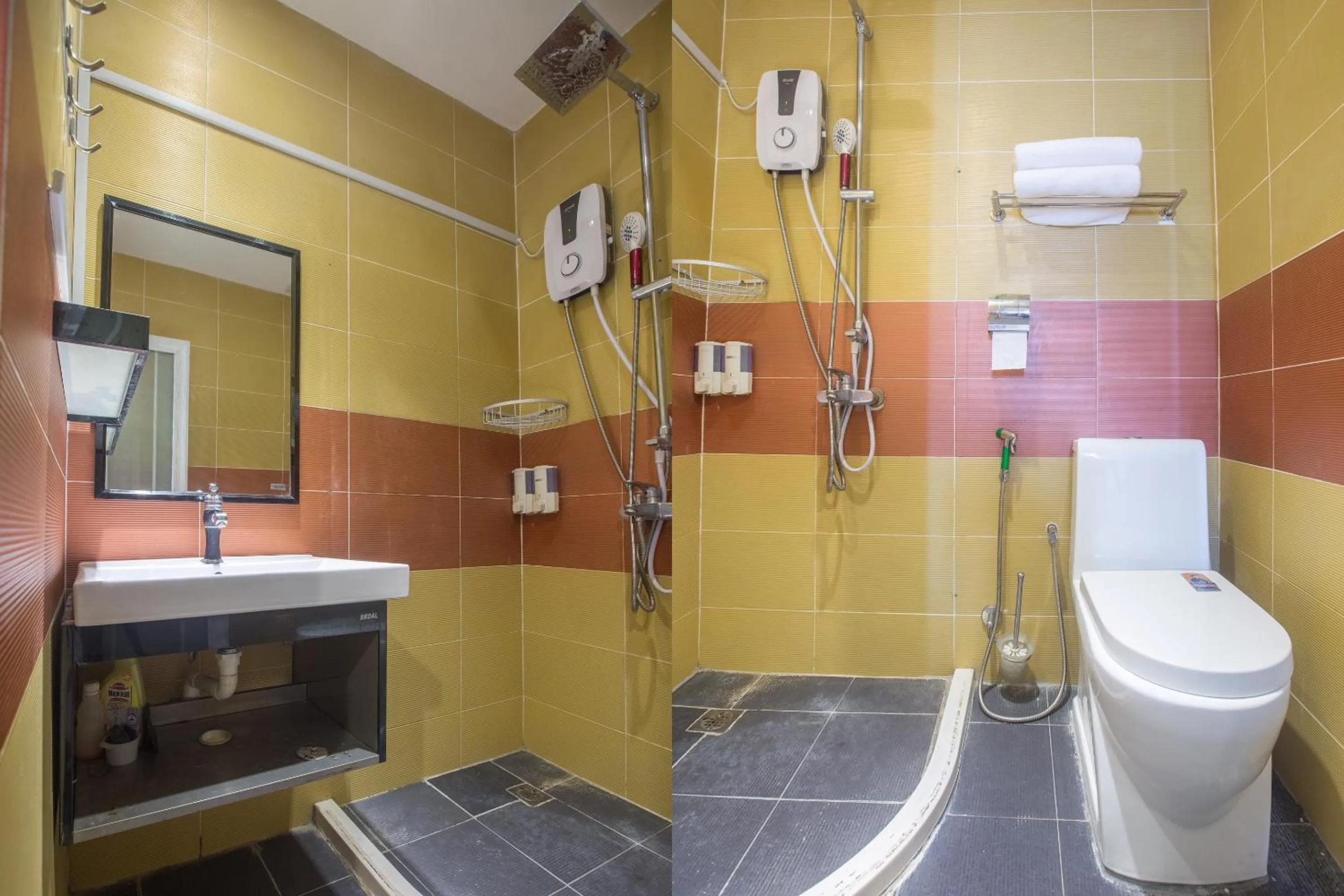 Bathroom in Hotel O Rebecca's Homes