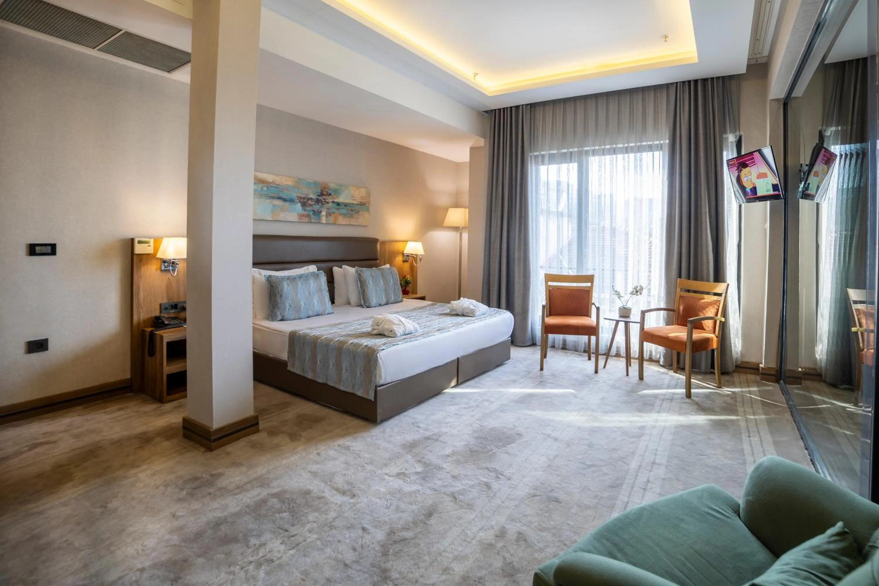 room service, Bed in Royal Termal Hotel