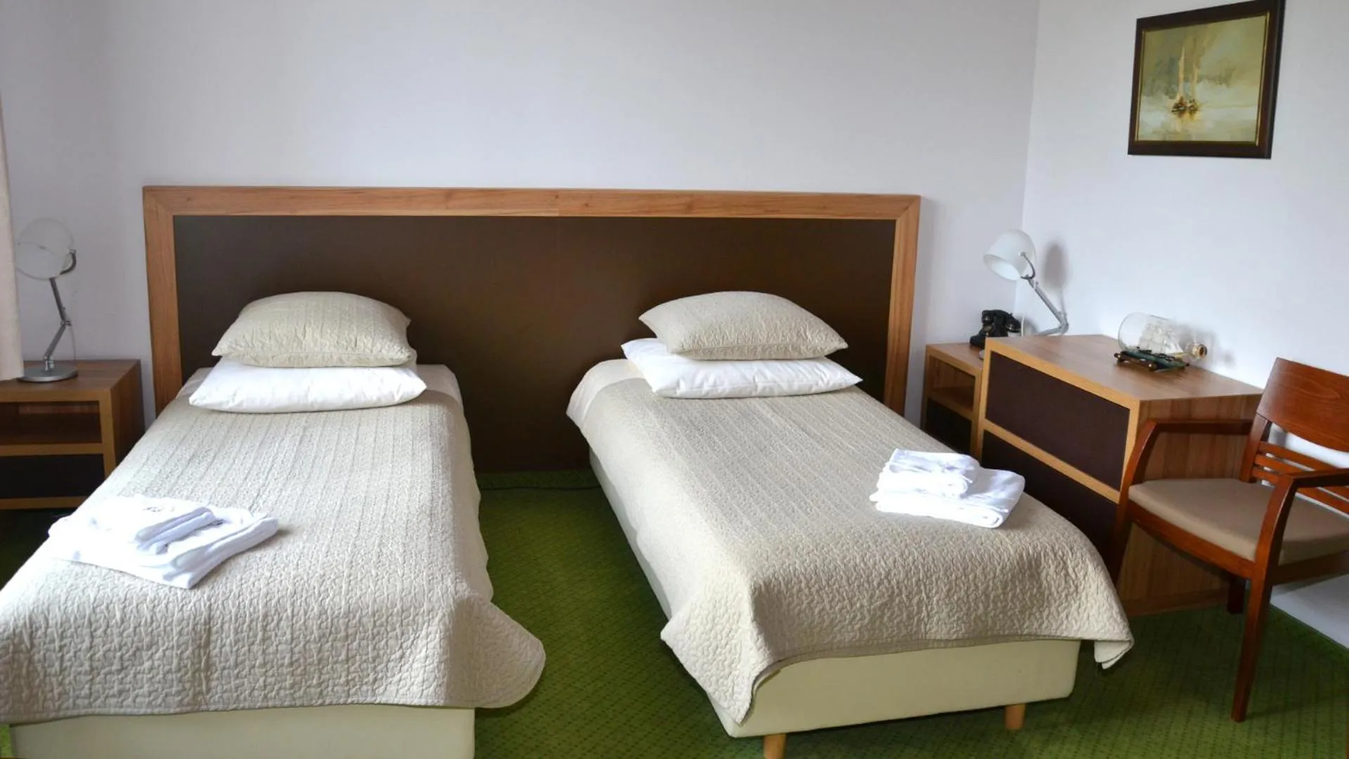 Bed in Tawerna Kaper