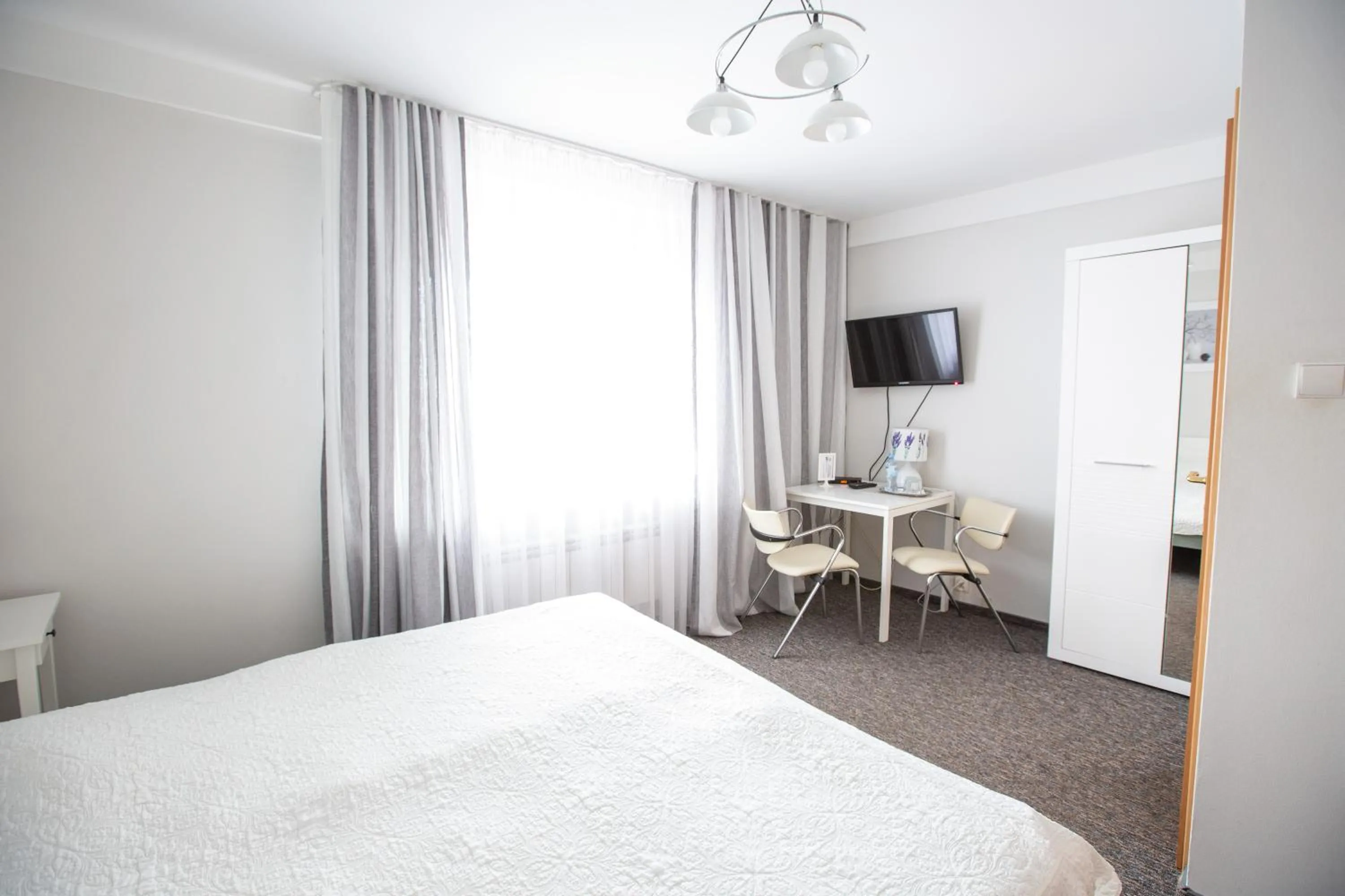 TV and multimedia, Bed in Pensjonacik Grażyna