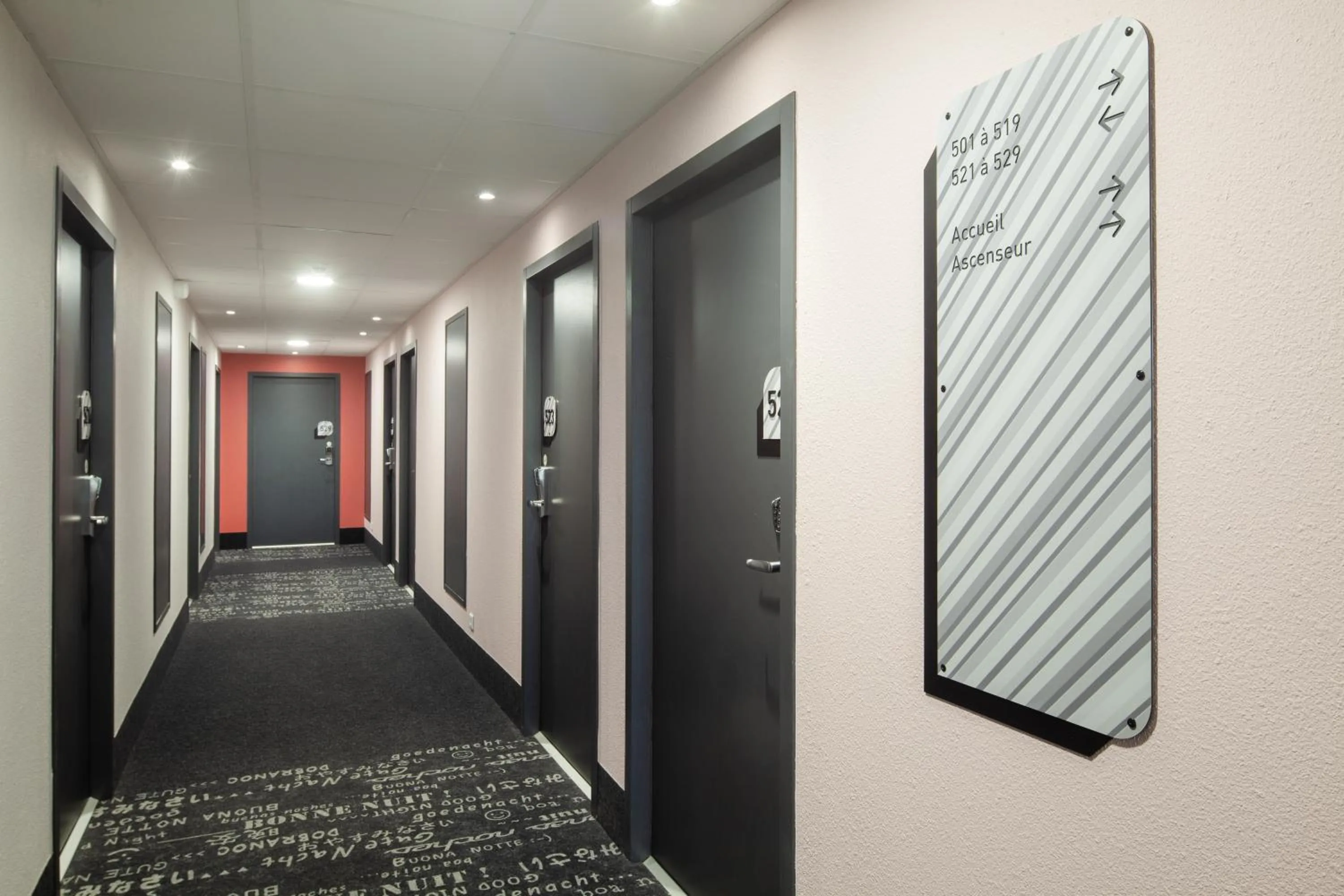 Area and facilities in B&B HOTEL Paris Porte de Bagnolet