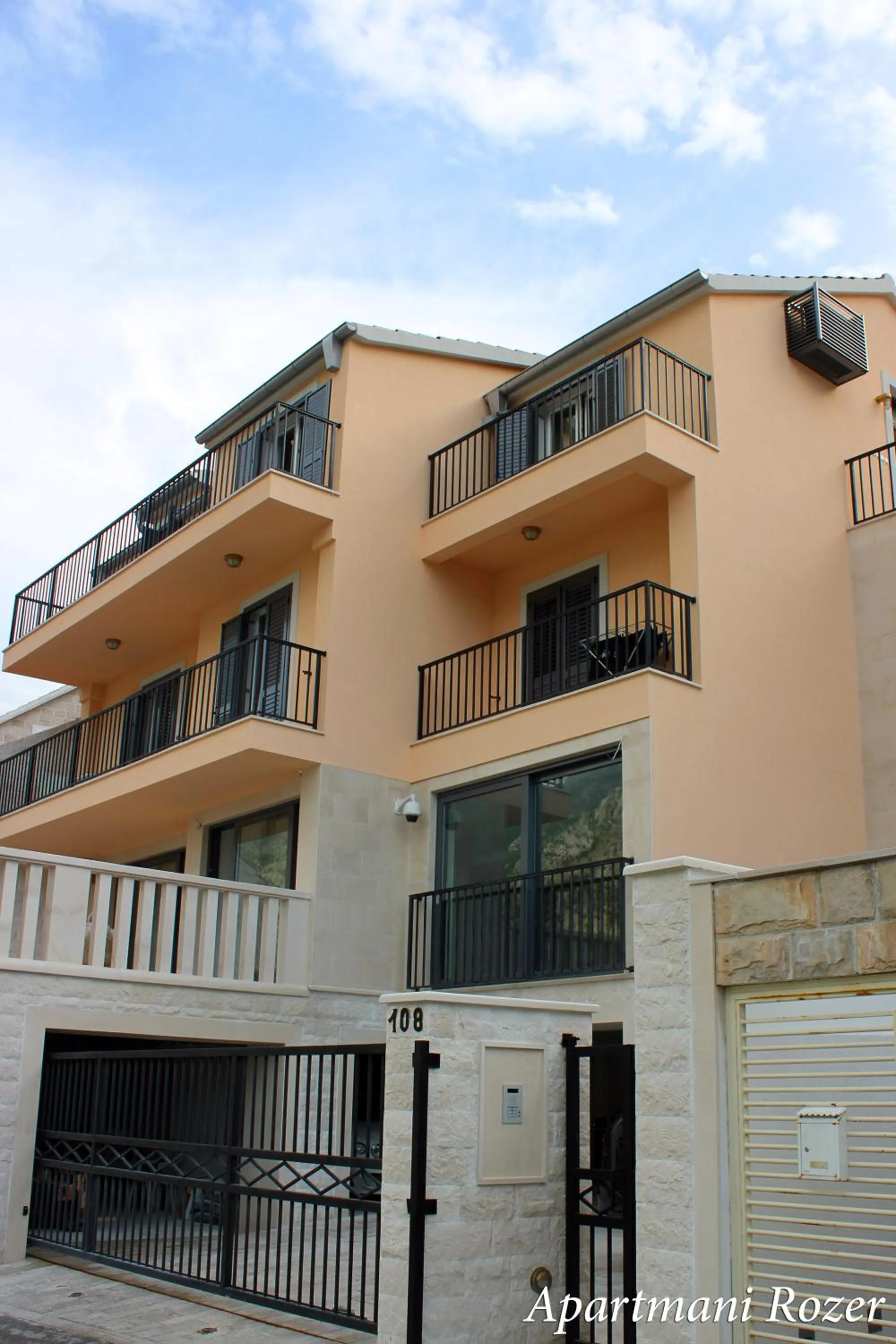 Apartments Rozer
