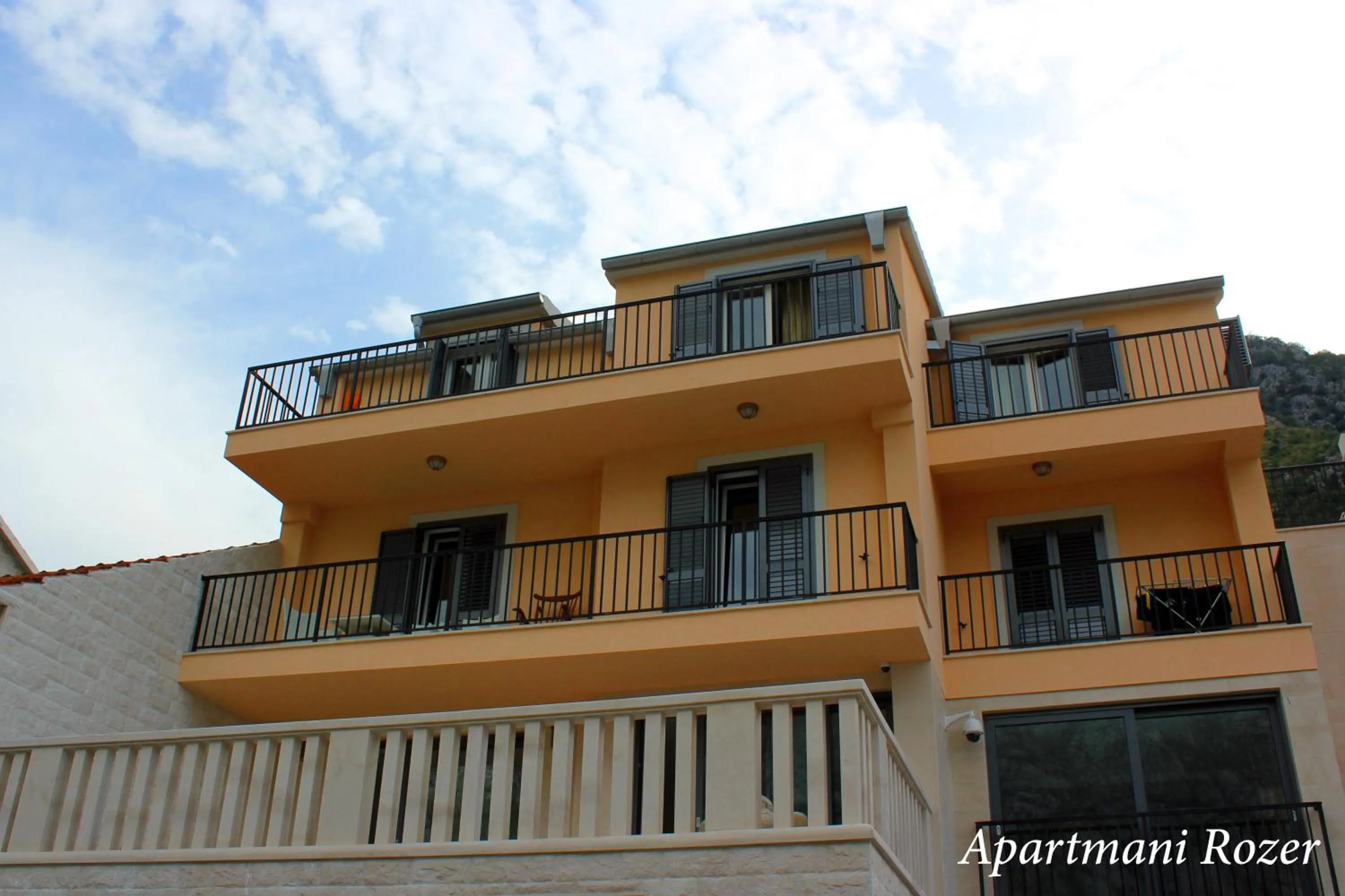 Apartments Rozer