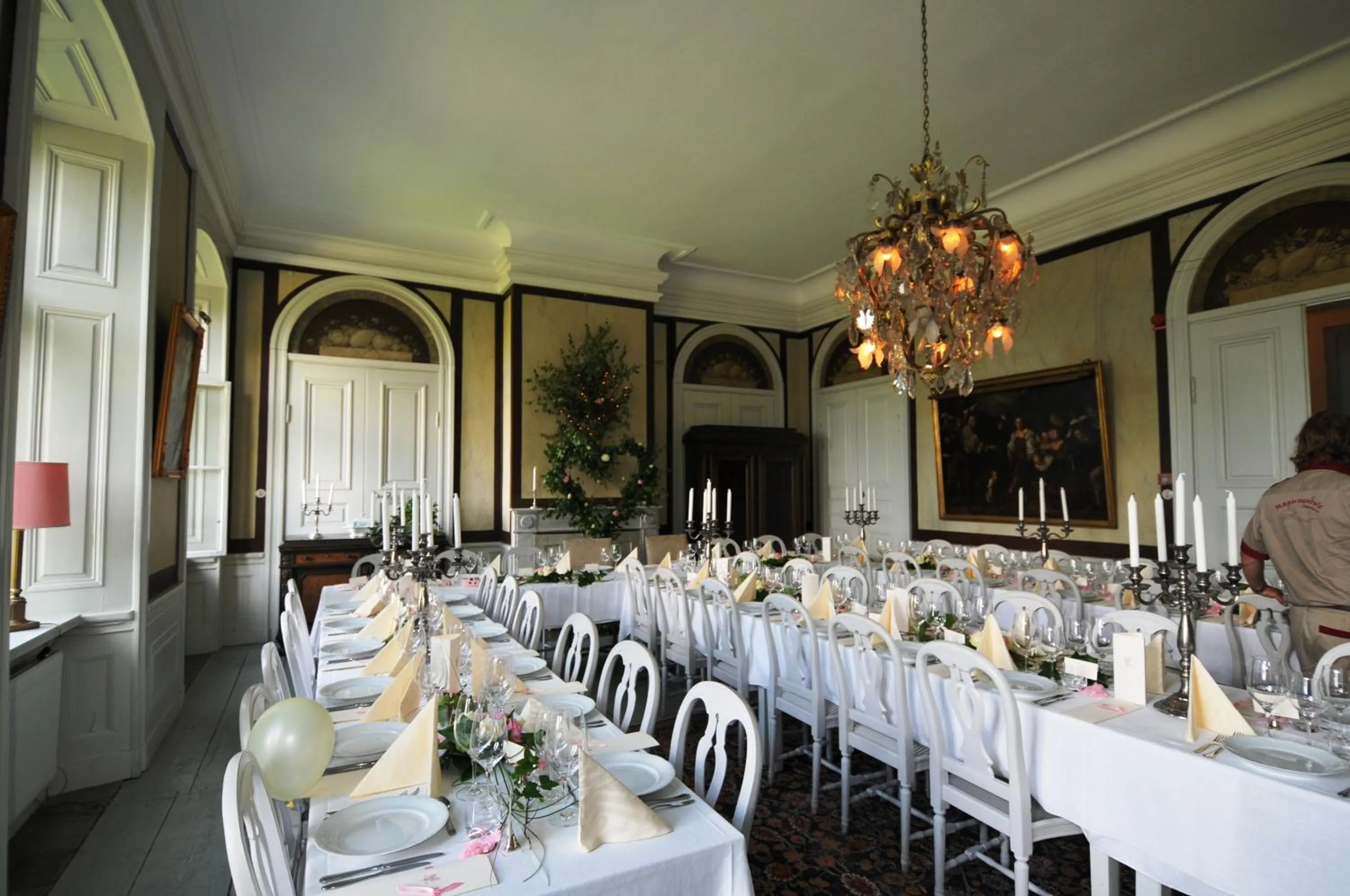 Restaurant/places to eat in Husby Säteri