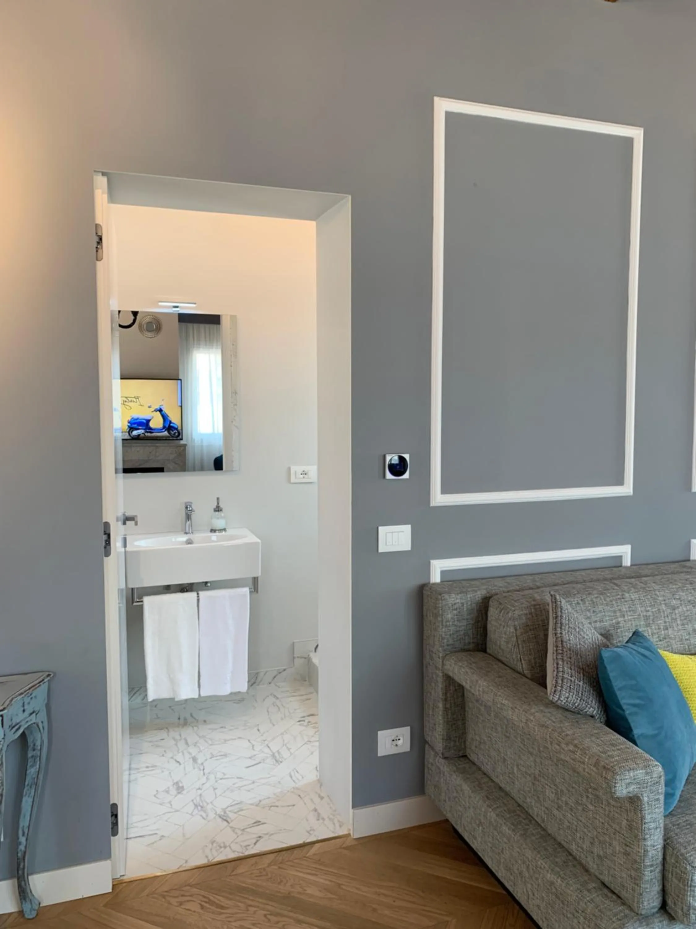 Bathroom in Kairos by Florence Art Apartments