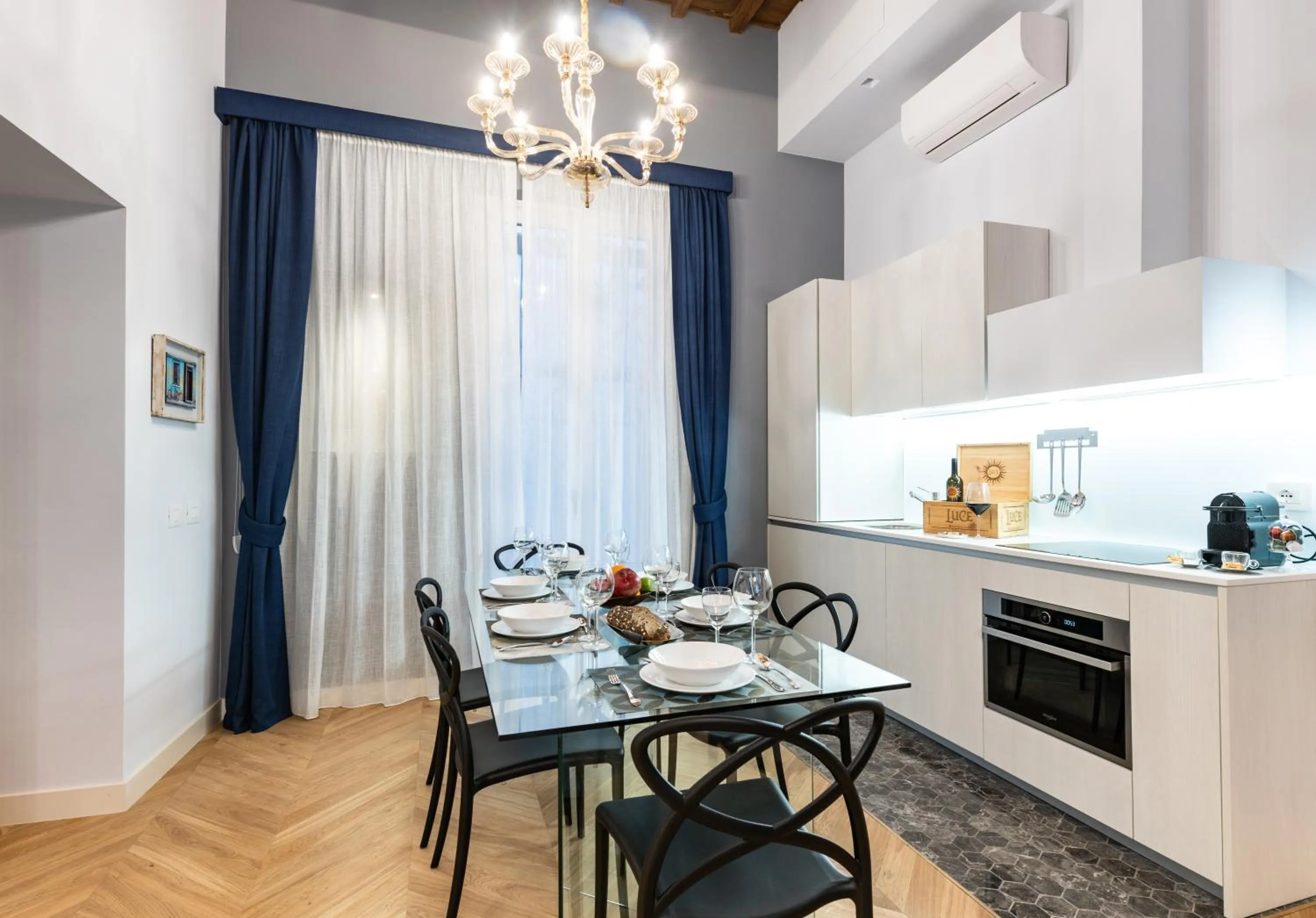 Kitchen or kitchenette in Kairos by Florence Art Apartments