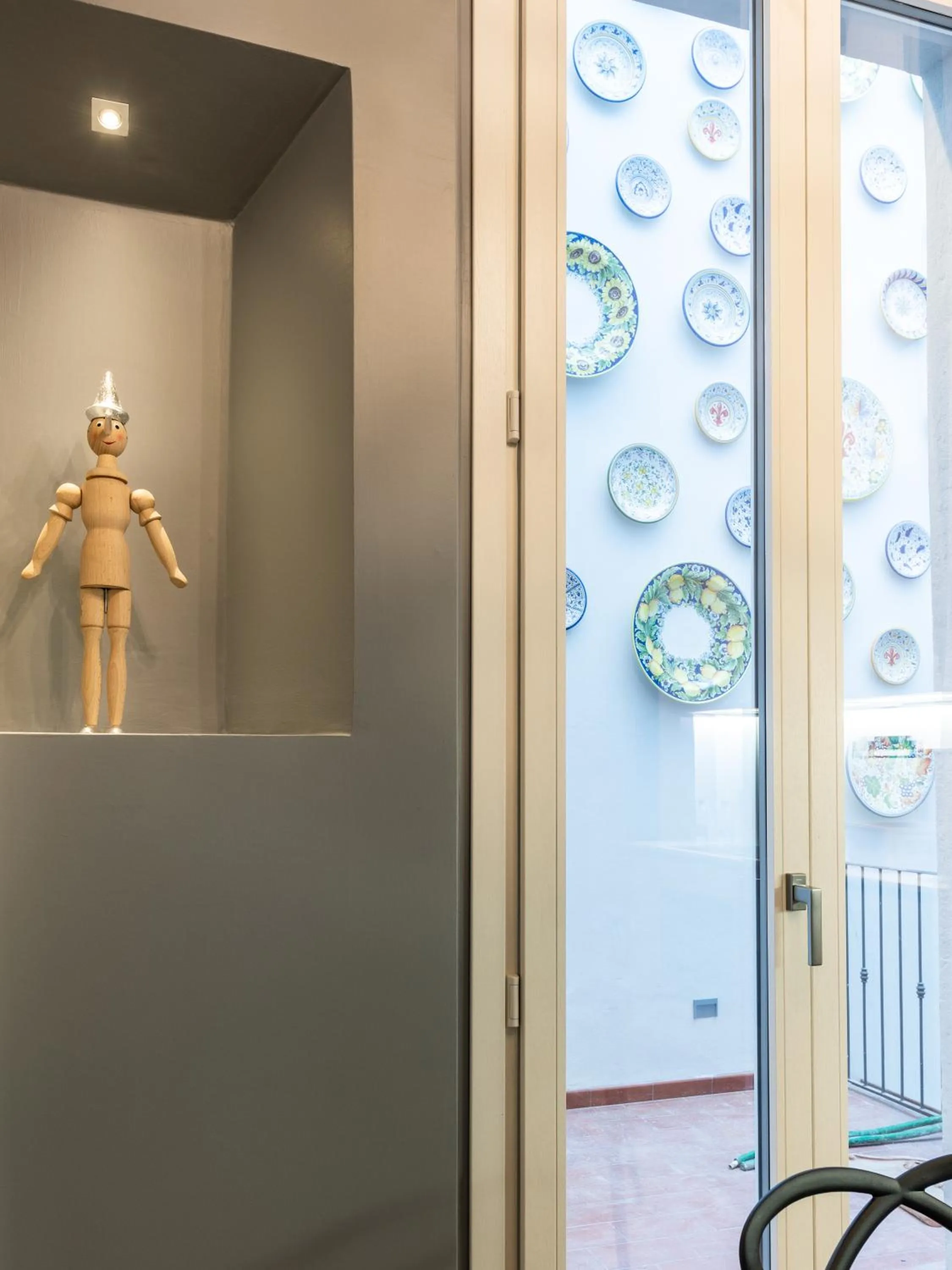 Decorative detail in Kairos by Florence Art Apartments