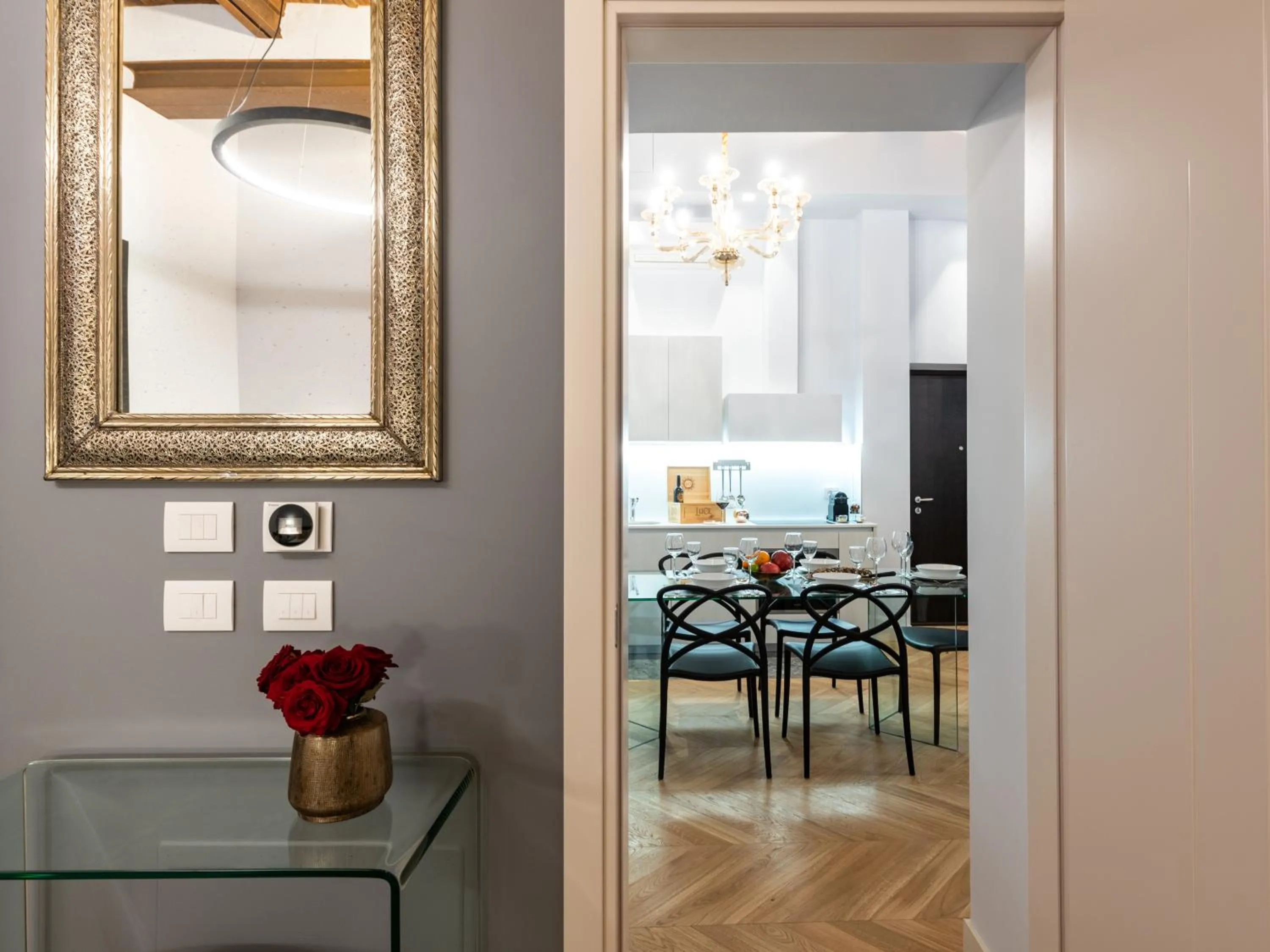 Dining area in Kairos by Florence Art Apartments