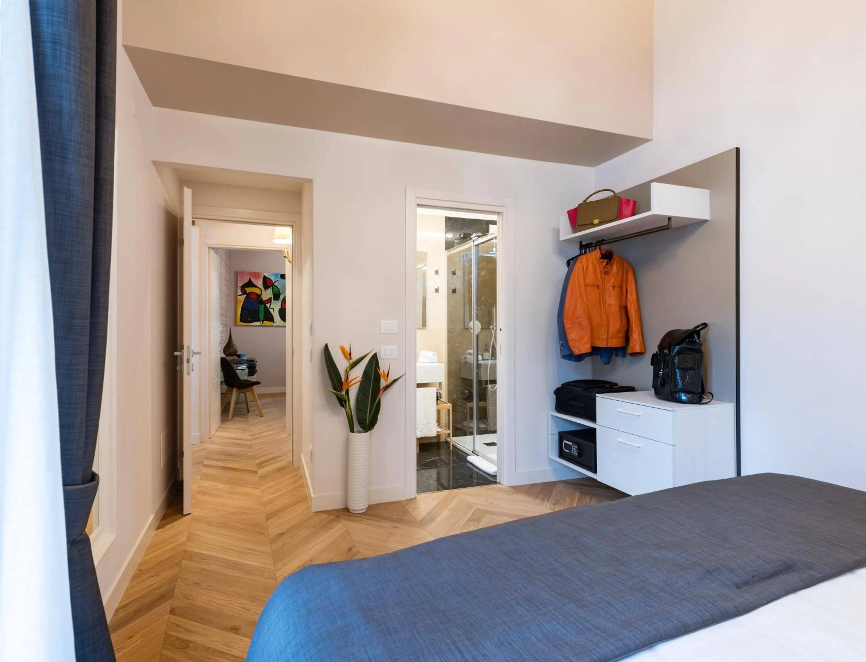 Photo of the whole room, Bed in Kairos by Florence Art Apartments