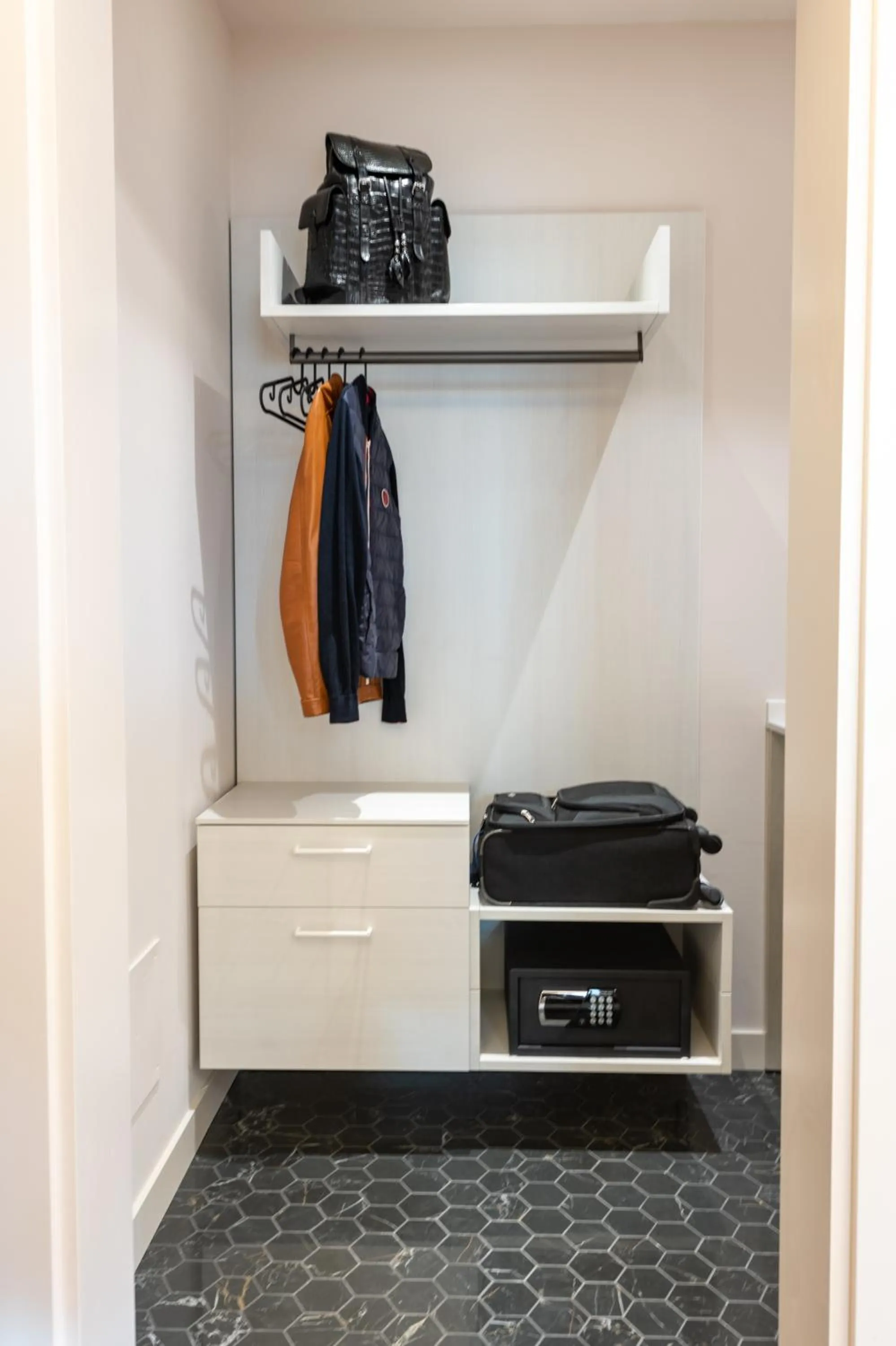 wardrobe in Kairos by Florence Art Apartments