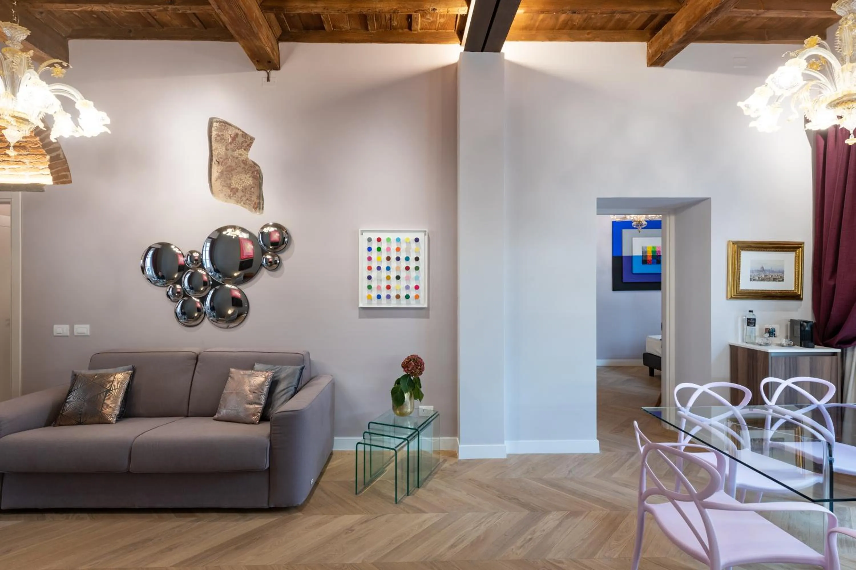 Living room in Kairos by Florence Art Apartments