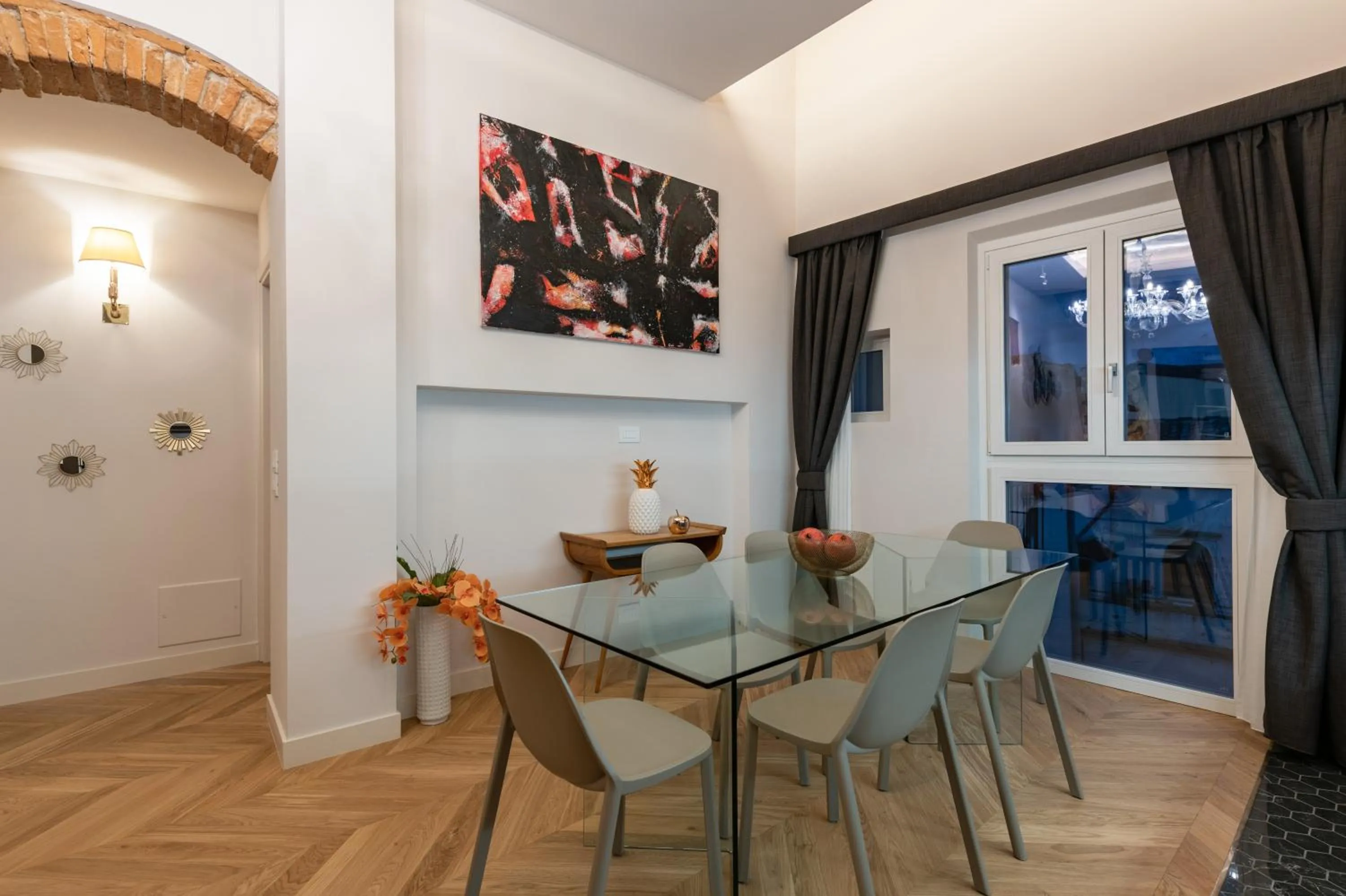 Dining area in Kairos by Florence Art Apartments