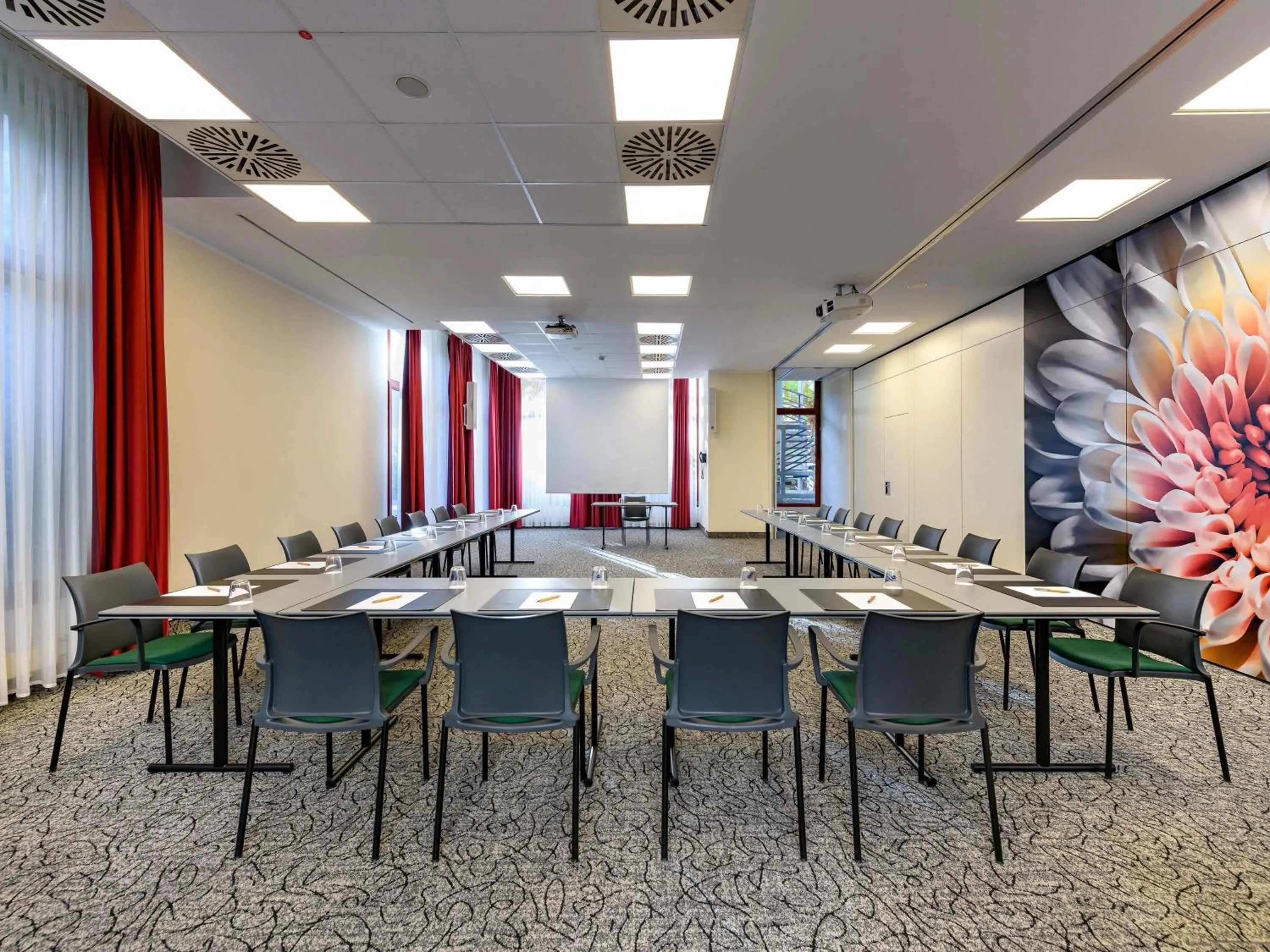 Meeting/conference room in Mercure Hotel Erfurt Altstadt