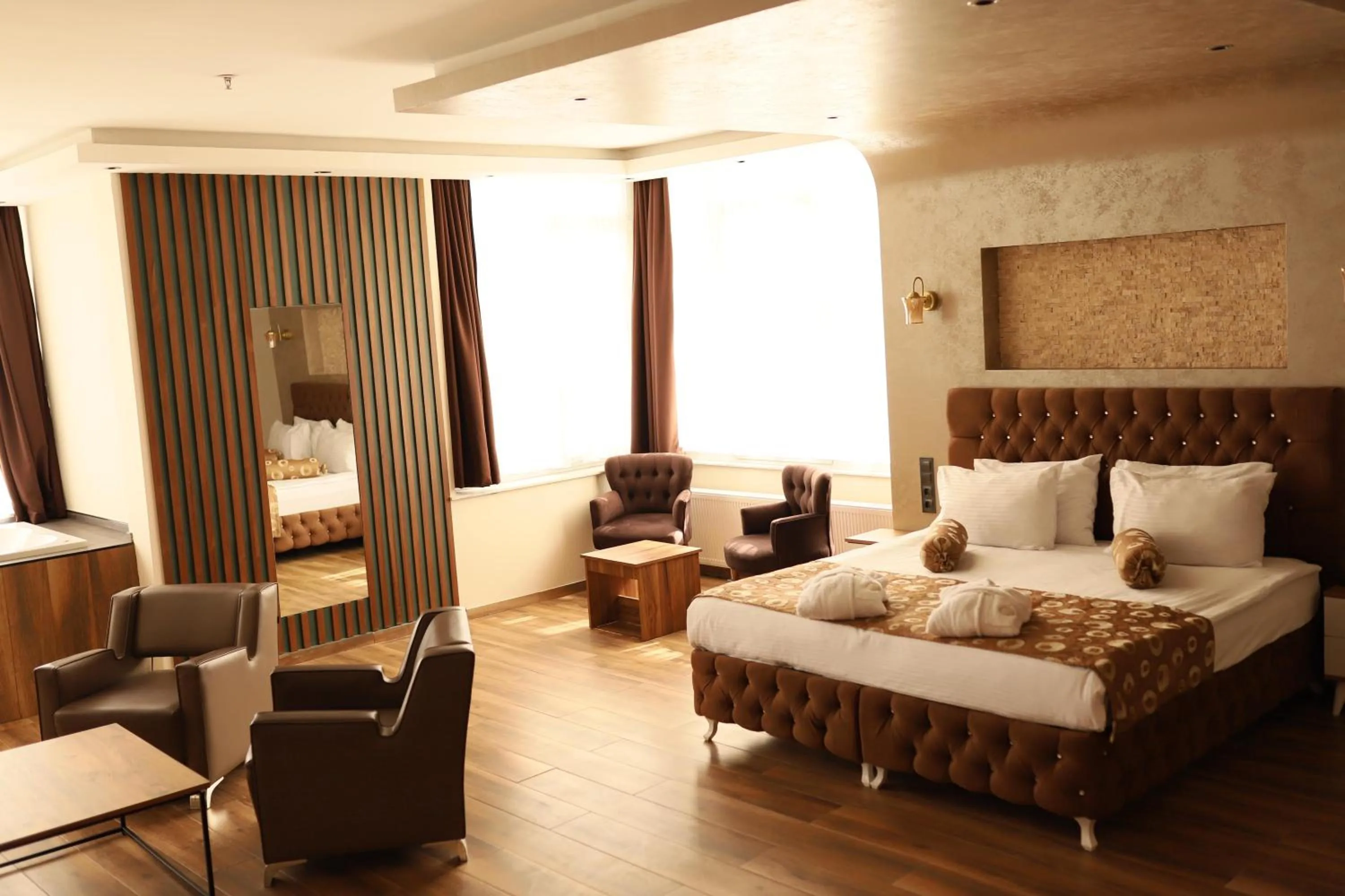 Photo of the whole room, Bed in Emin Koçak Termal & Spa - Convention Center