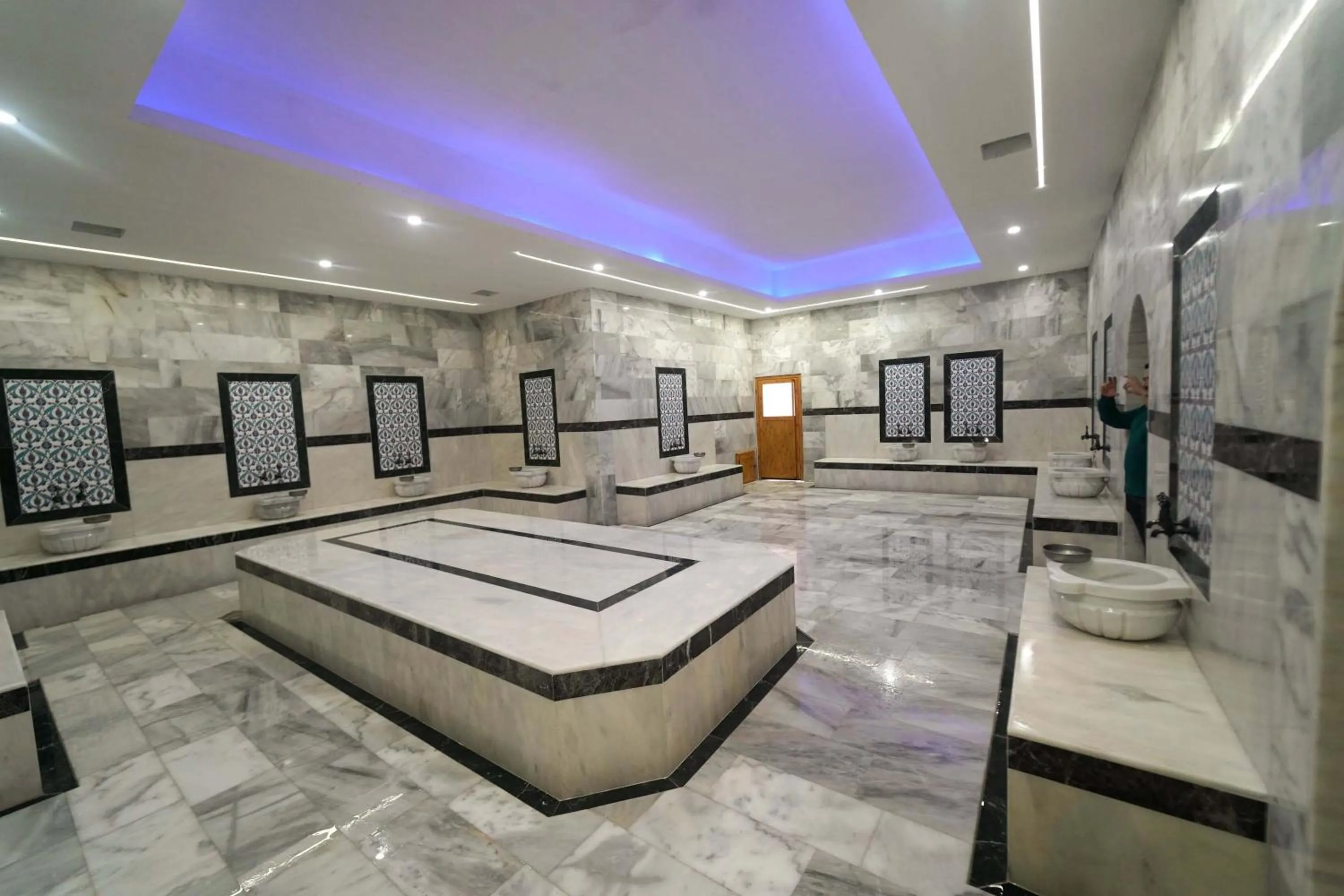 Public Bath in Emin Koçak Termal & Spa - Convention Center