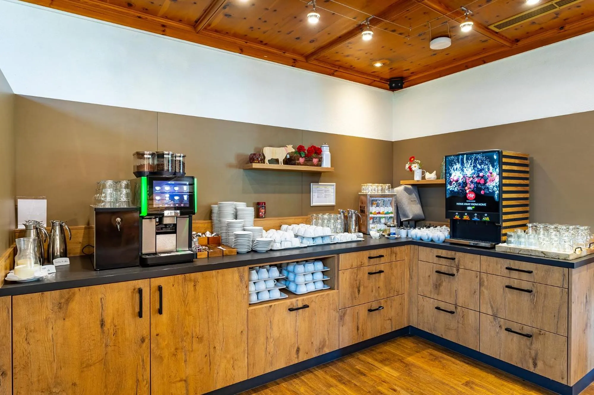 Coffee/tea facilities in Das Wiesgauer - Alpenhotel Inzell