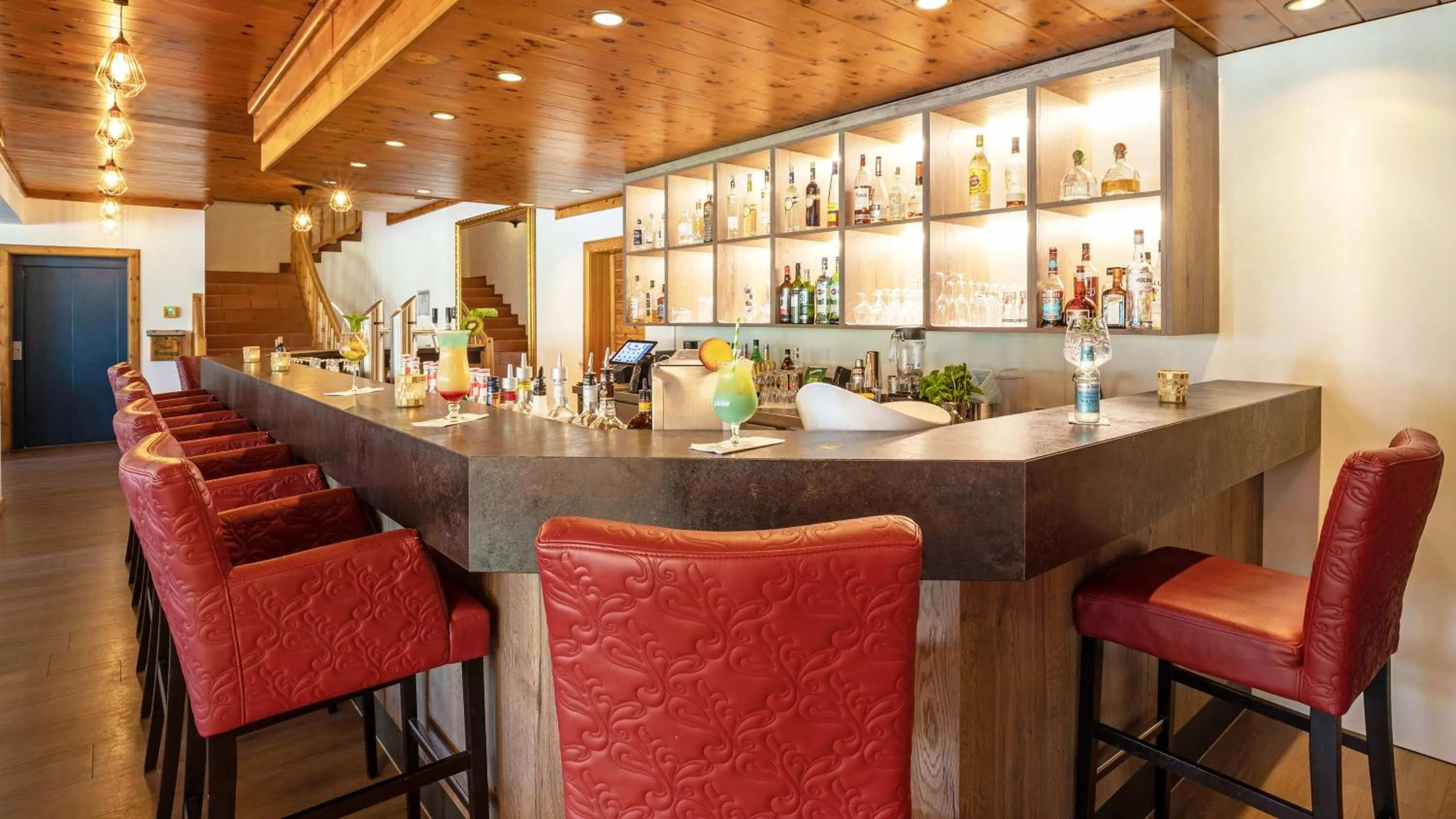 Lounge or bar in Das Wiesgauer - Alpenhotel Inzell