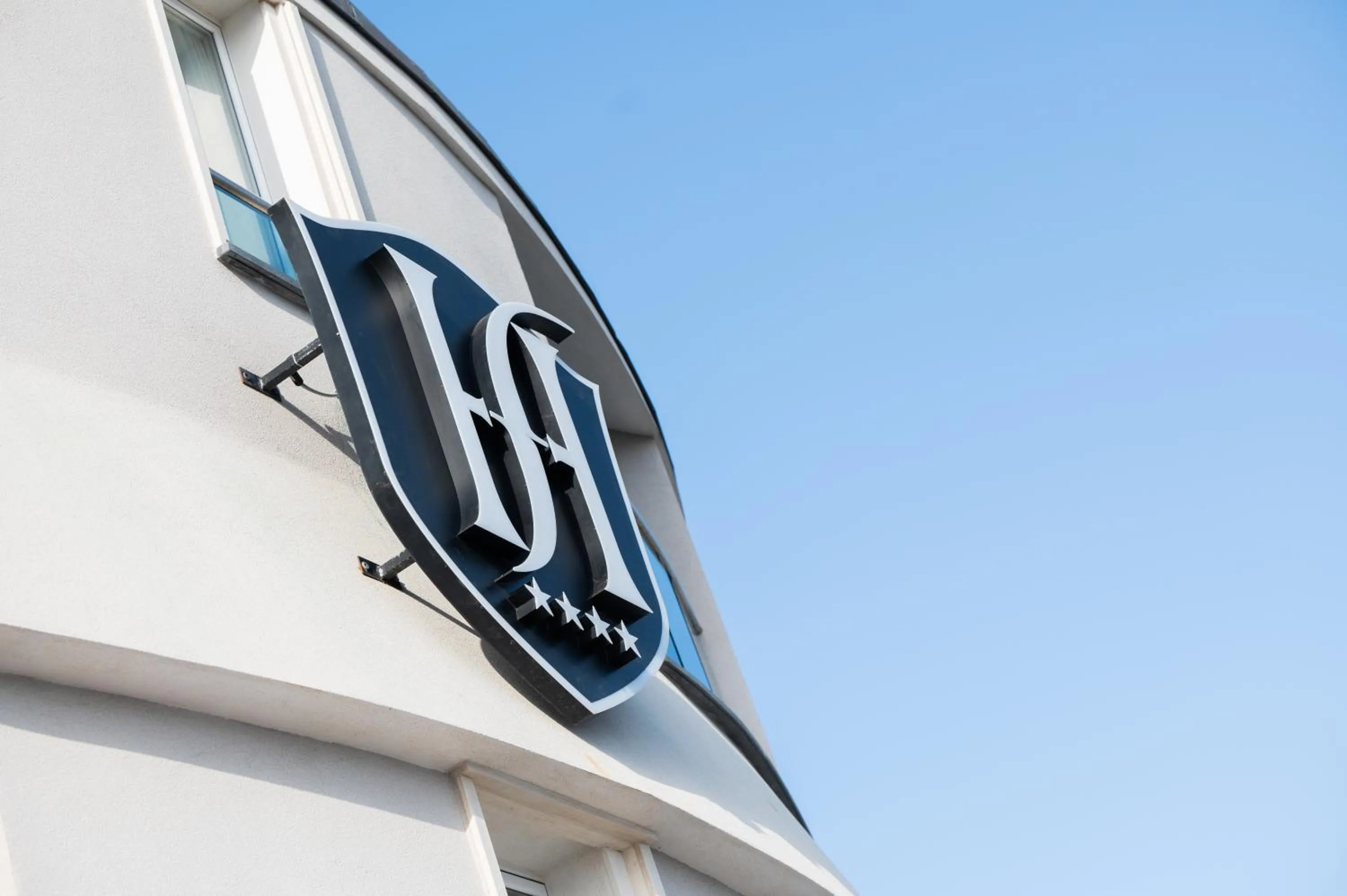 Property logo or sign in Grand Hotel Faraglioni