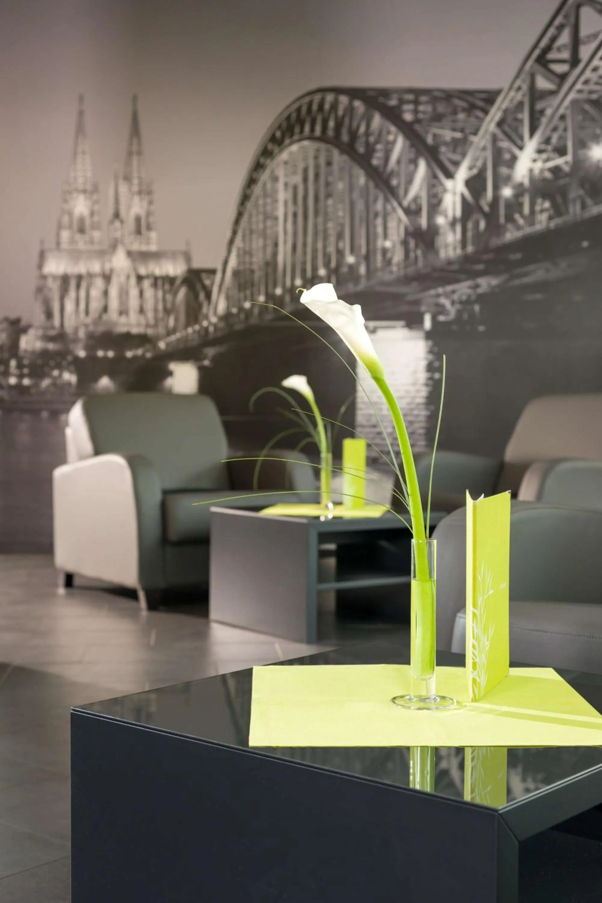 Lobby or reception in Essential by Dorint Köln-Junkersdorf