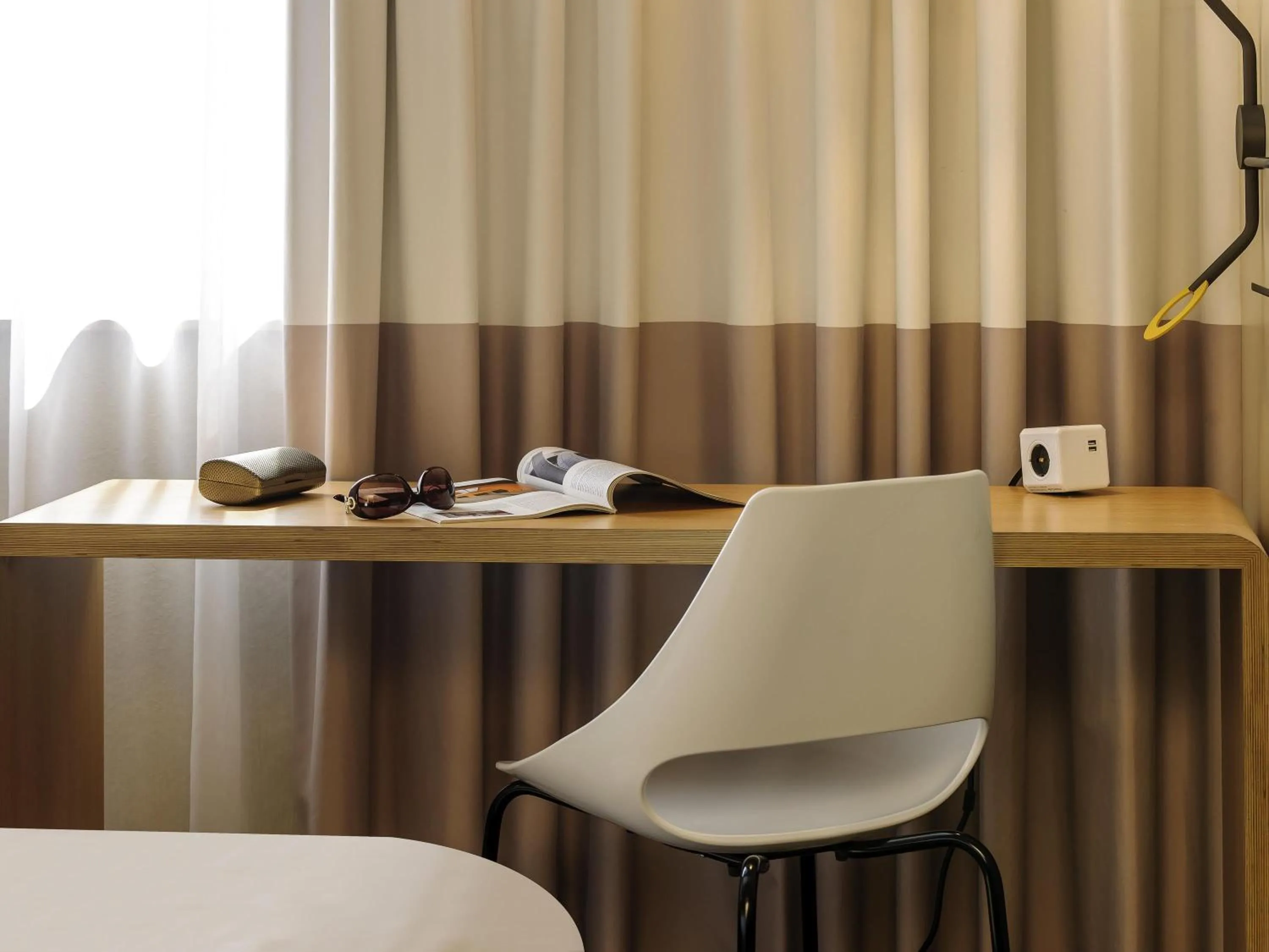 Bedroom, Bed in ibis Berlin Mitte